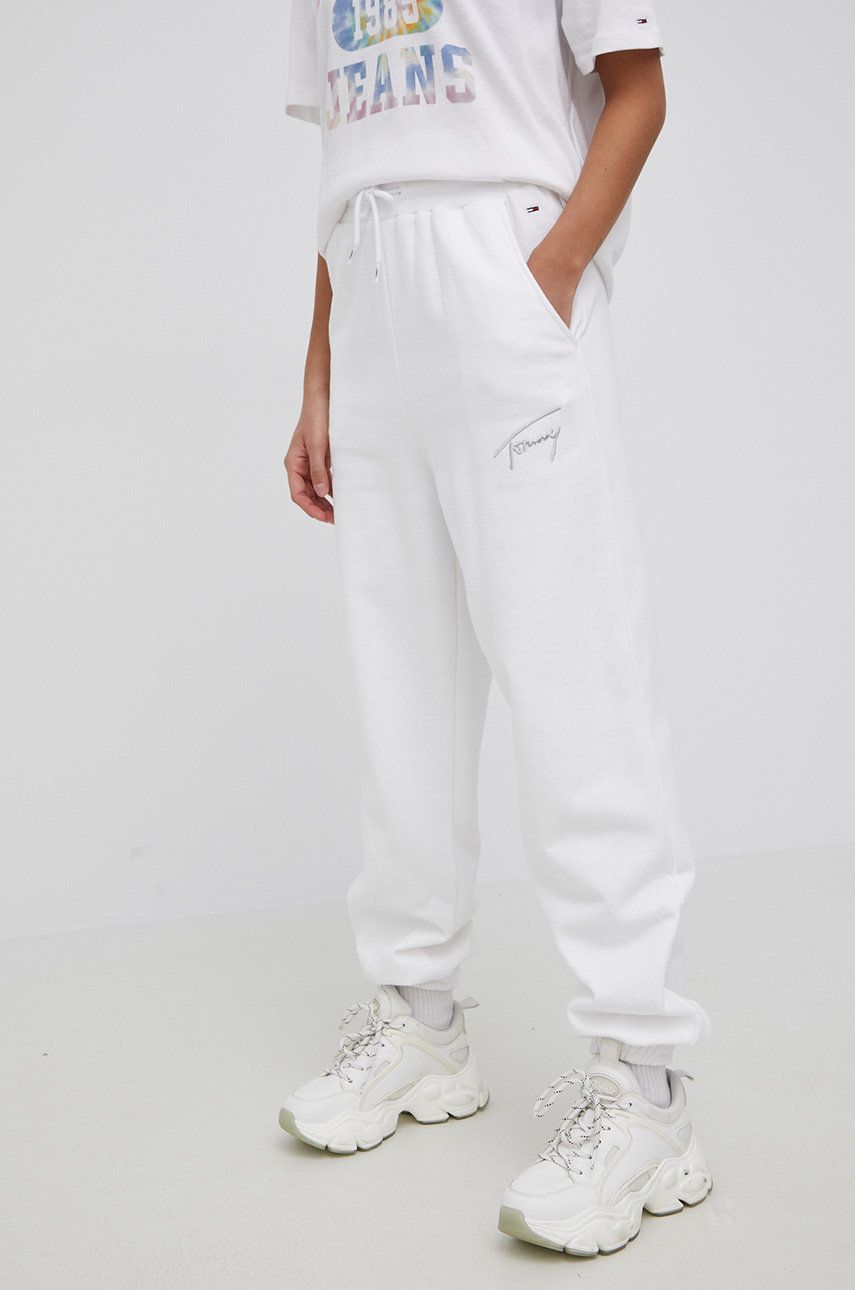 Tommy Jeans spodnie damskie kolor biały gładkie