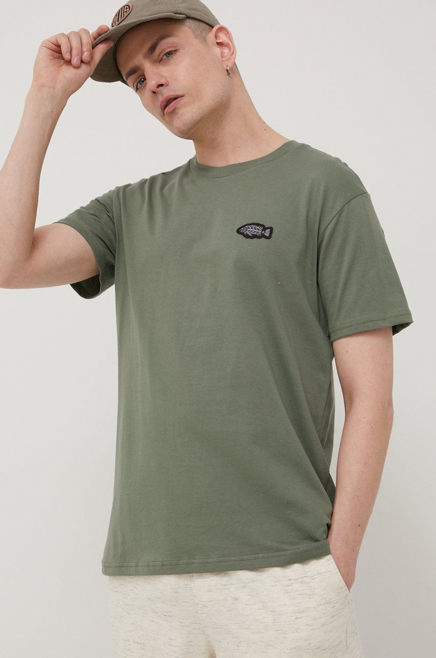 Billabong t-shirt bawełniany x Otis Carey kolor zielony z aplikacją rozmiar M,S,L,XL