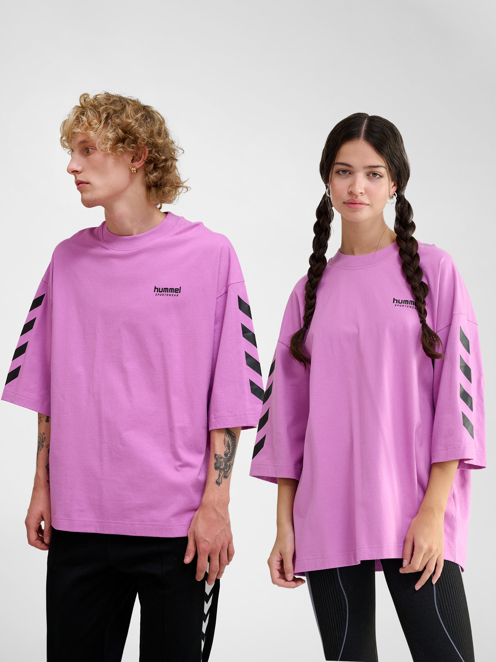 Oversized T-shirt Hummel Willy SW