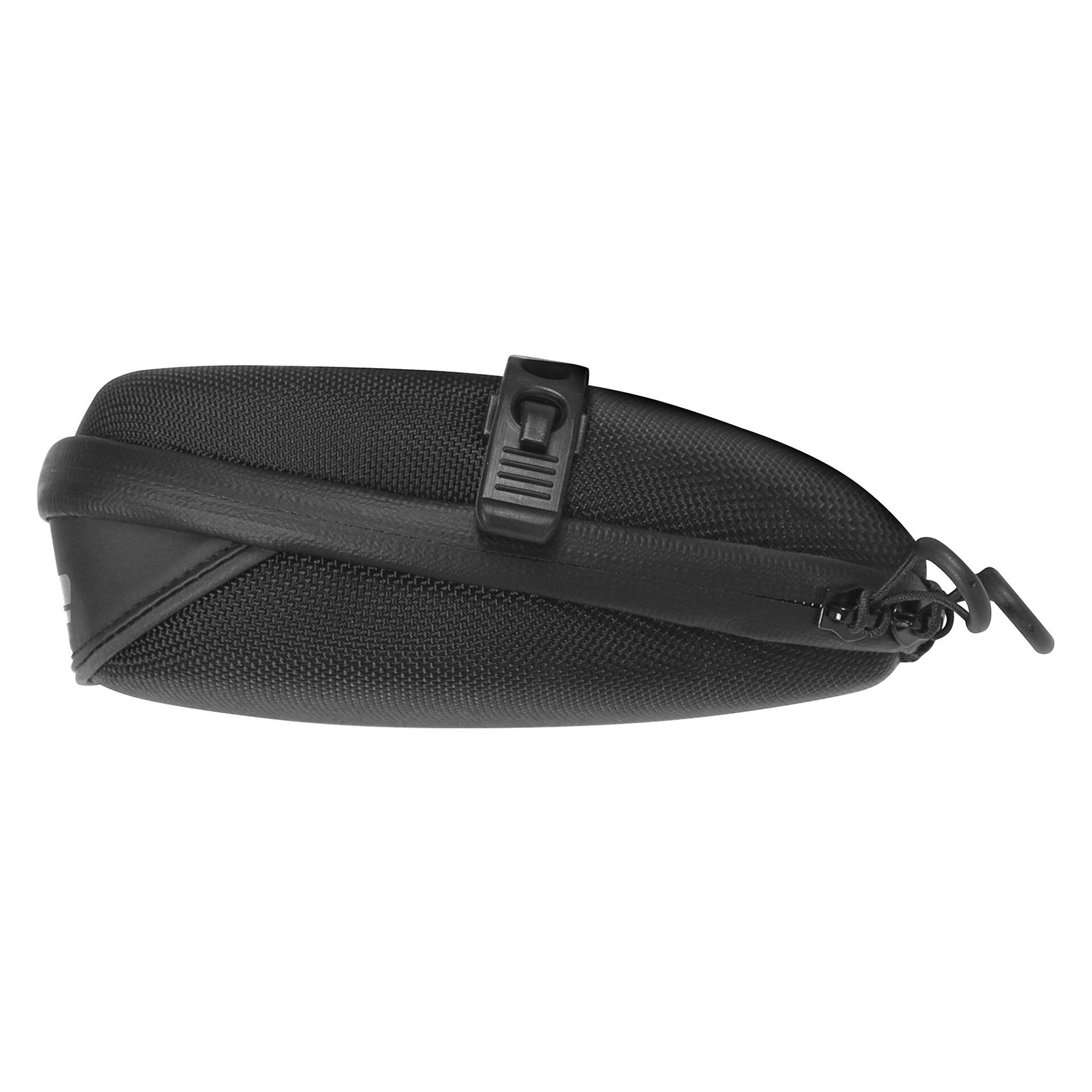 ONE sakwa podsiodłowa 30 L z bidonem 600 ml, czarna