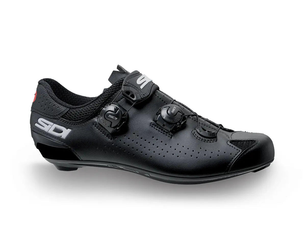 Buty GENUIS 10 MEGA czarne