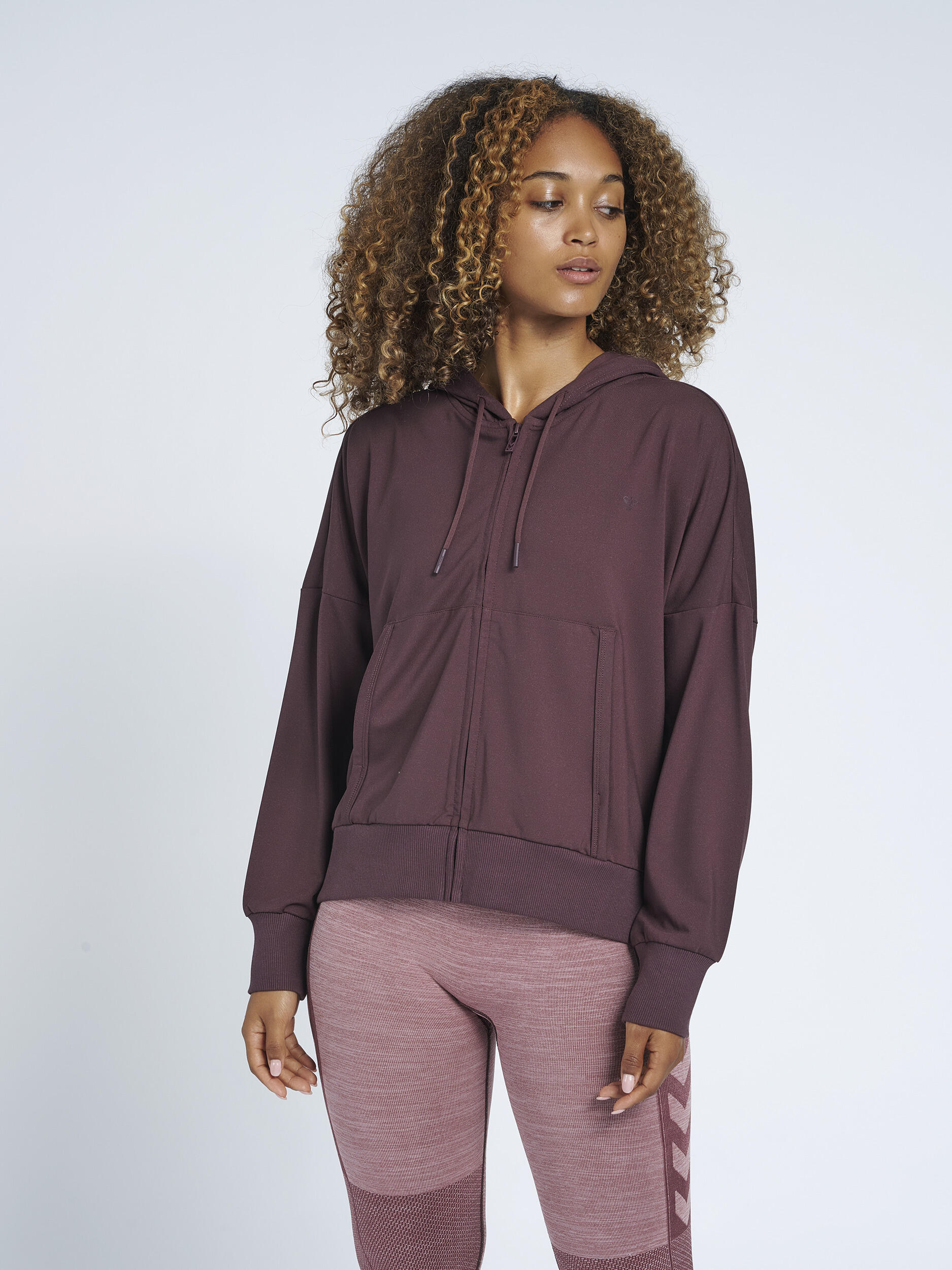 Bluza z kapturem Hummel hmlluise loose