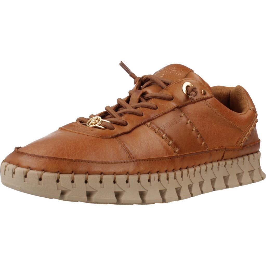 Buty CARMELA 162528C Brązowy