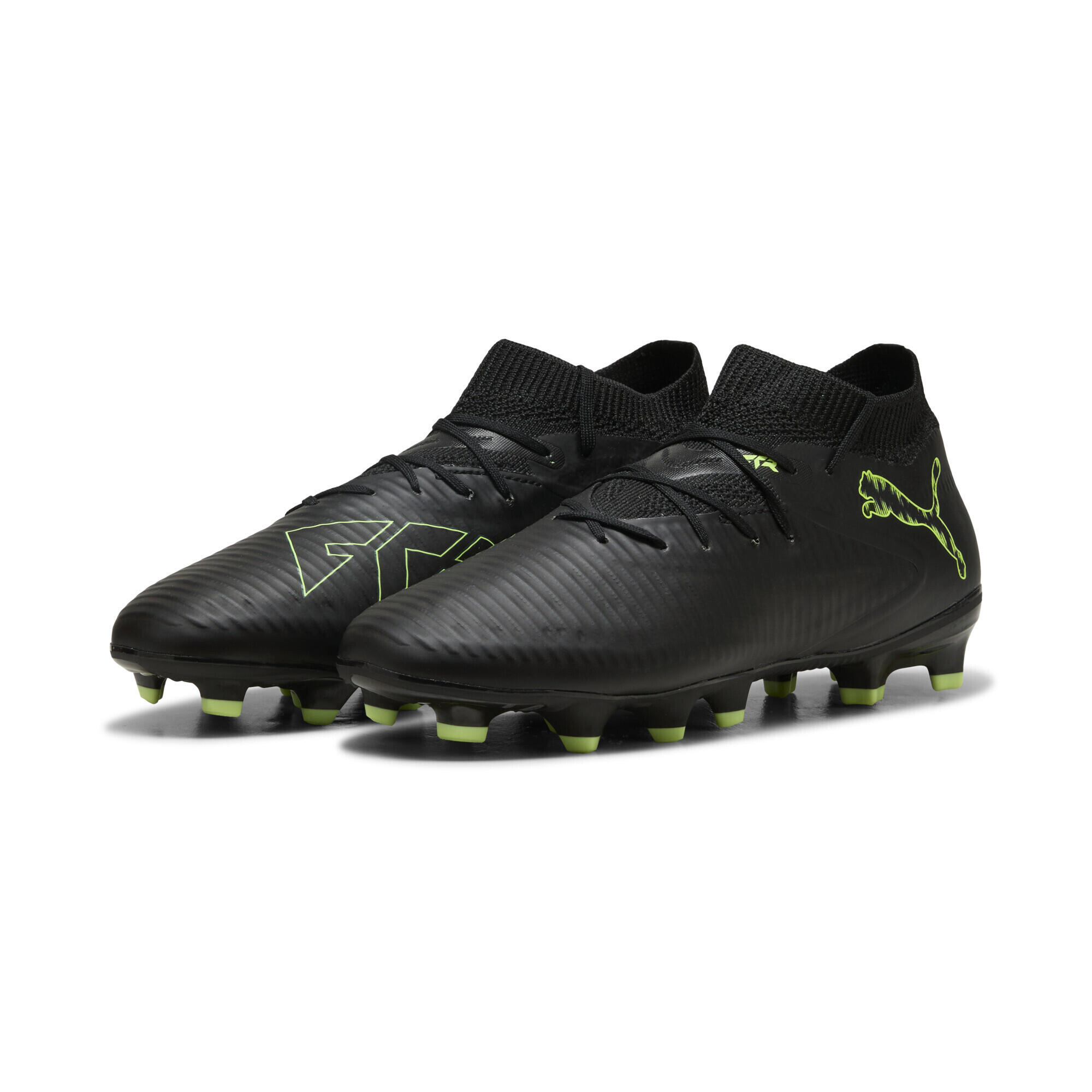 Młodzieżowe buty piłkarskie FUTURE 8 PRO FG/AG PUMA