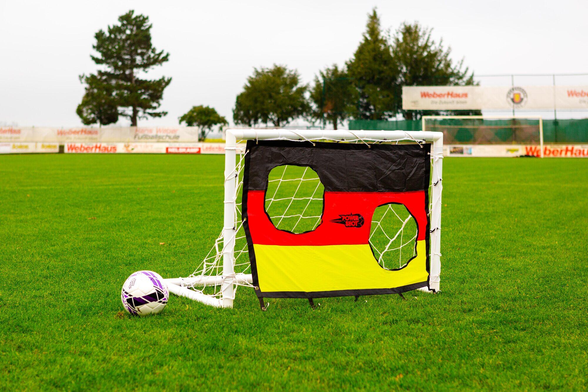 Ścianka do bramki 1,2 x 0,8 m - flaga niemiecka