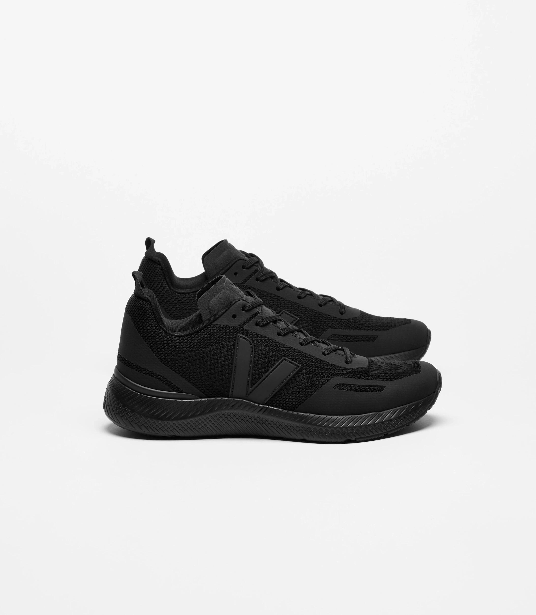 Veja IMPALA EN-MESH FULL-BLACK (IP1402456A)