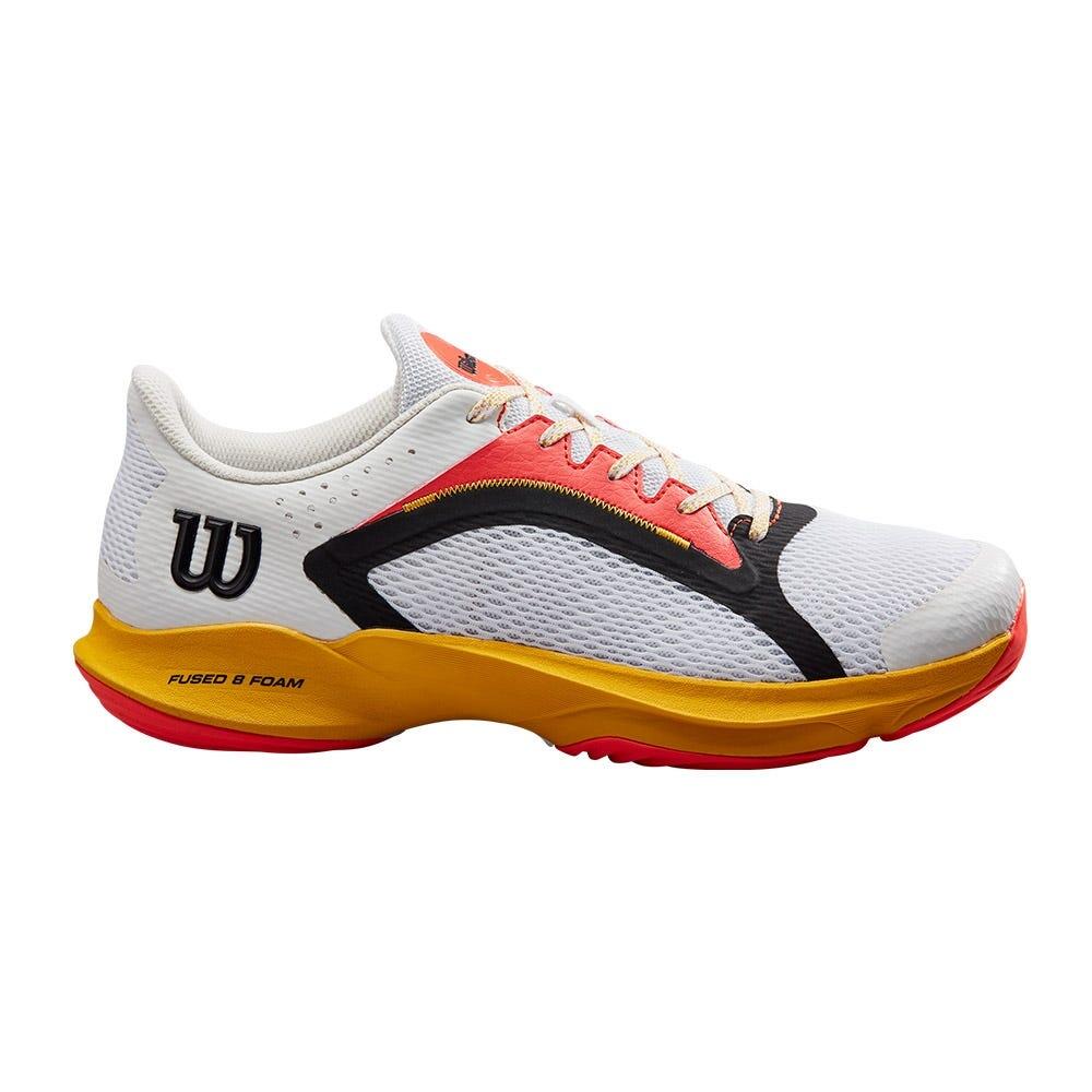 Buty sportowe Wilson z konstrukcją Pro Torque i podeszwą Duralast
