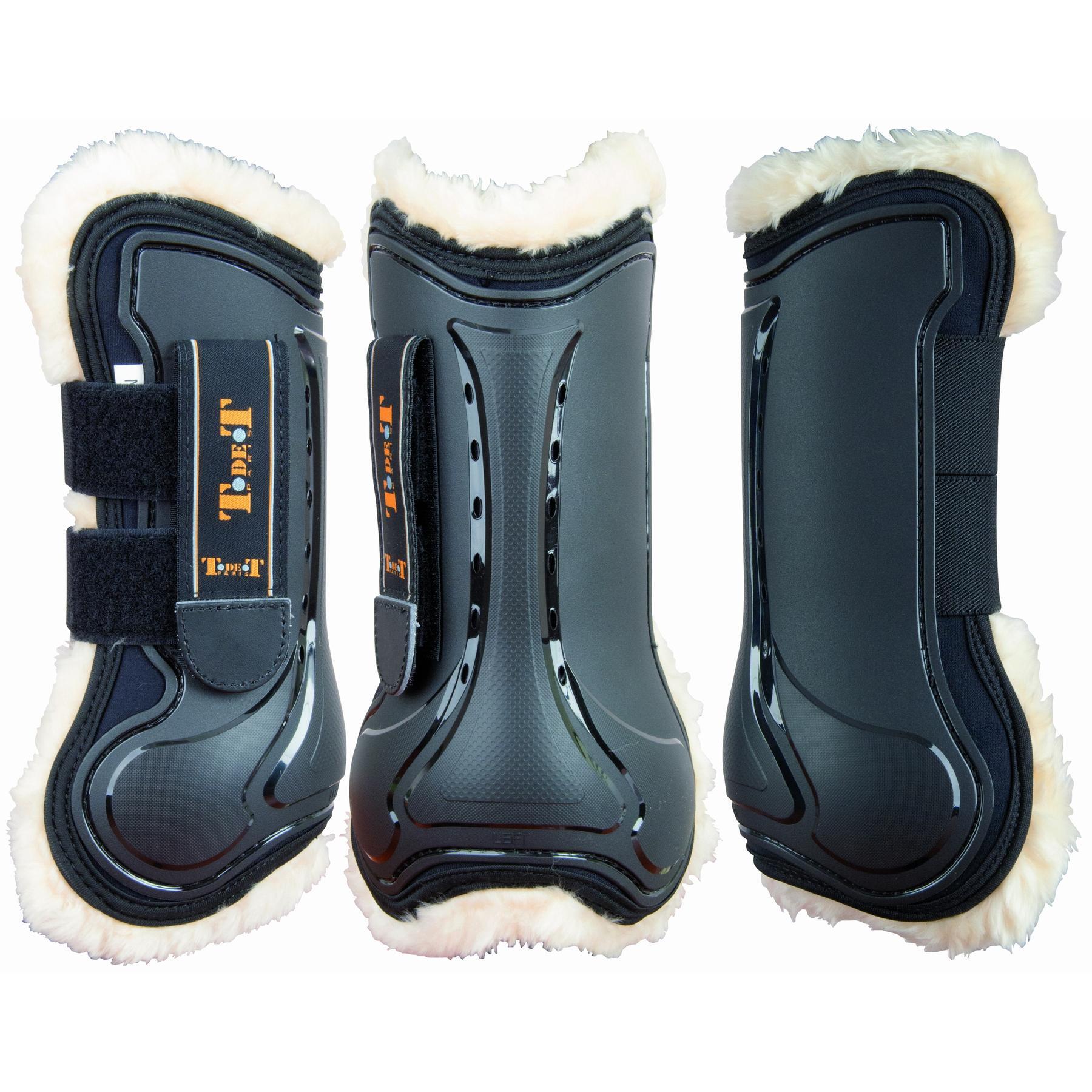 Buty z otwartym przodem z owczej skóry T de T Design