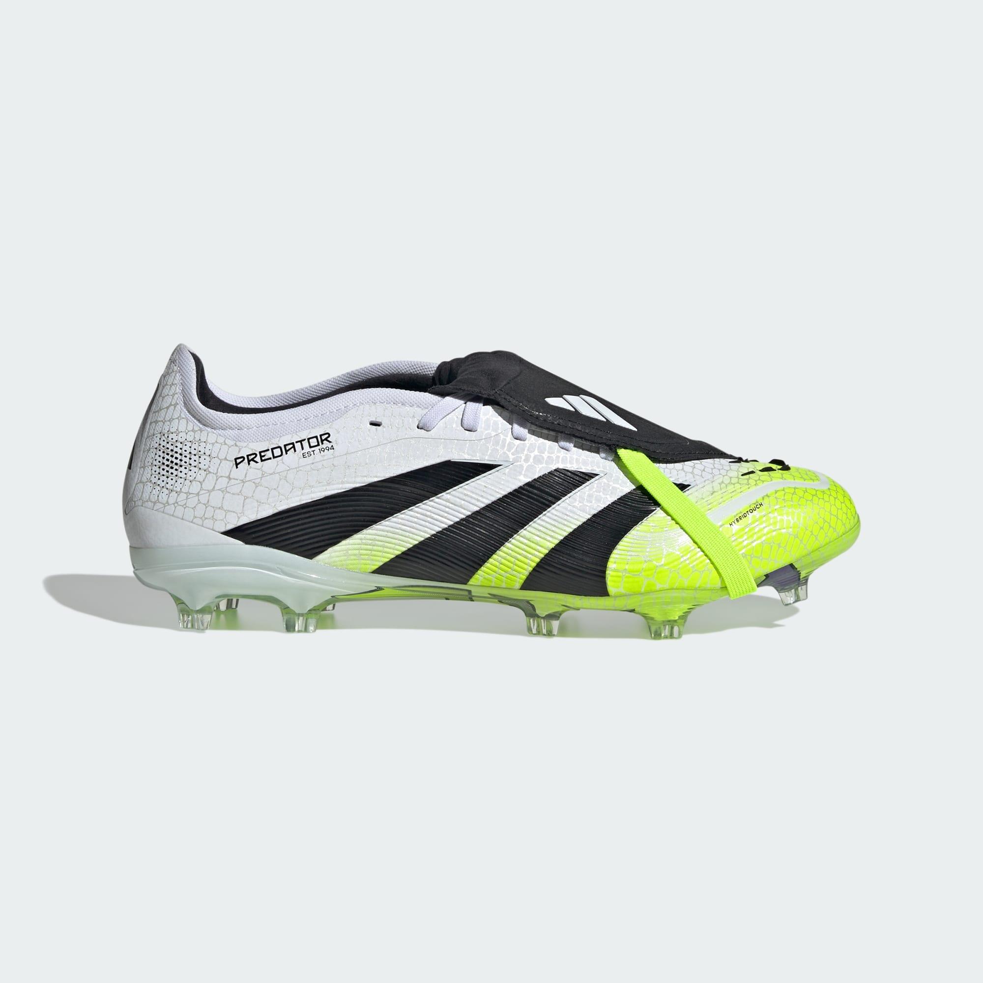 Buty piłkarskie Predator Pro z wywijanym językiem na naturalną nawierzchnię