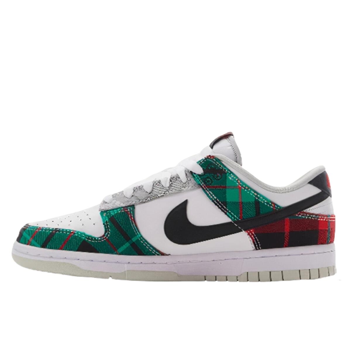 Nike Dunk Low Tartan Plaid