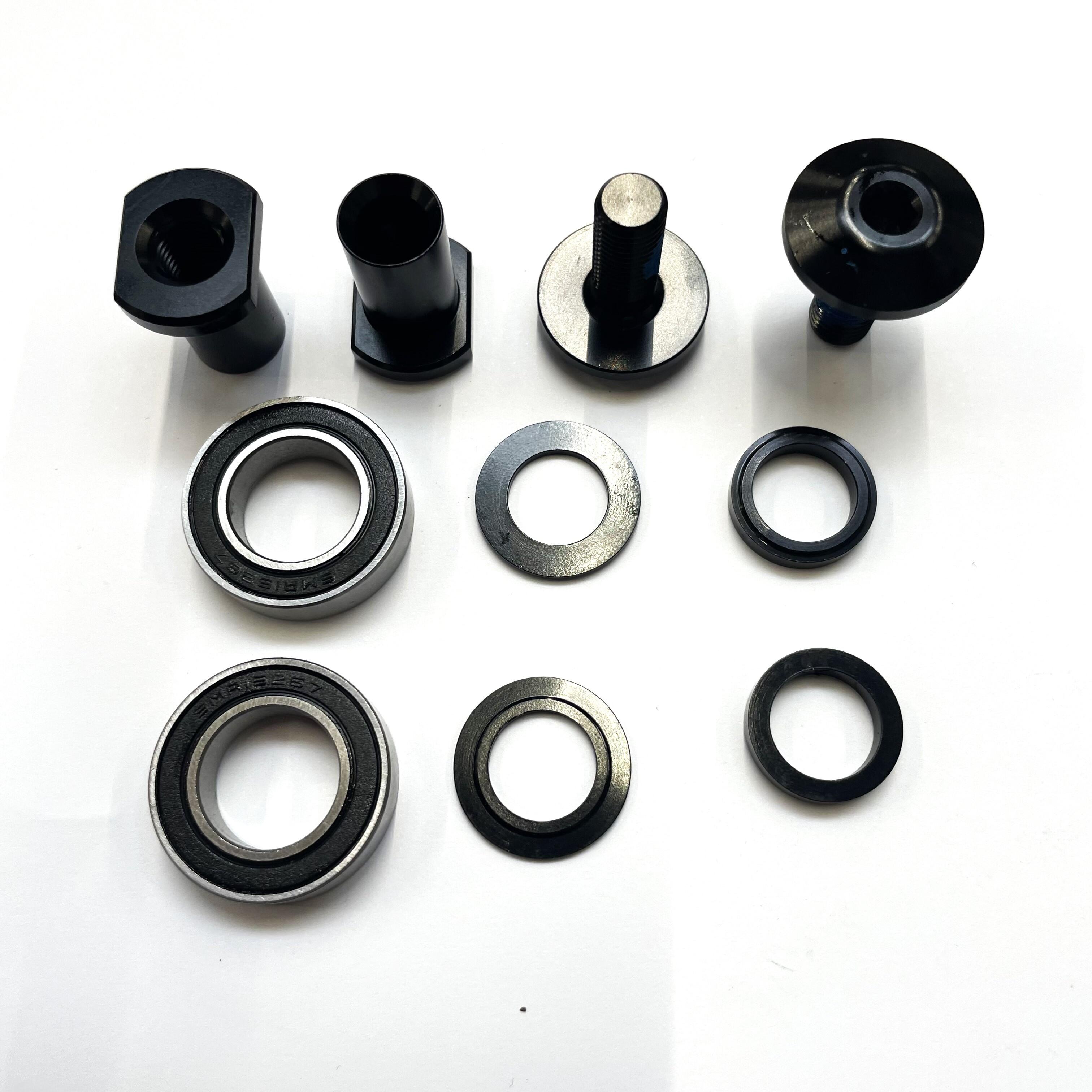 Łącznik seatstay/rocker do zawiasu ramy roweru FEEL S TRC23 + łożyska