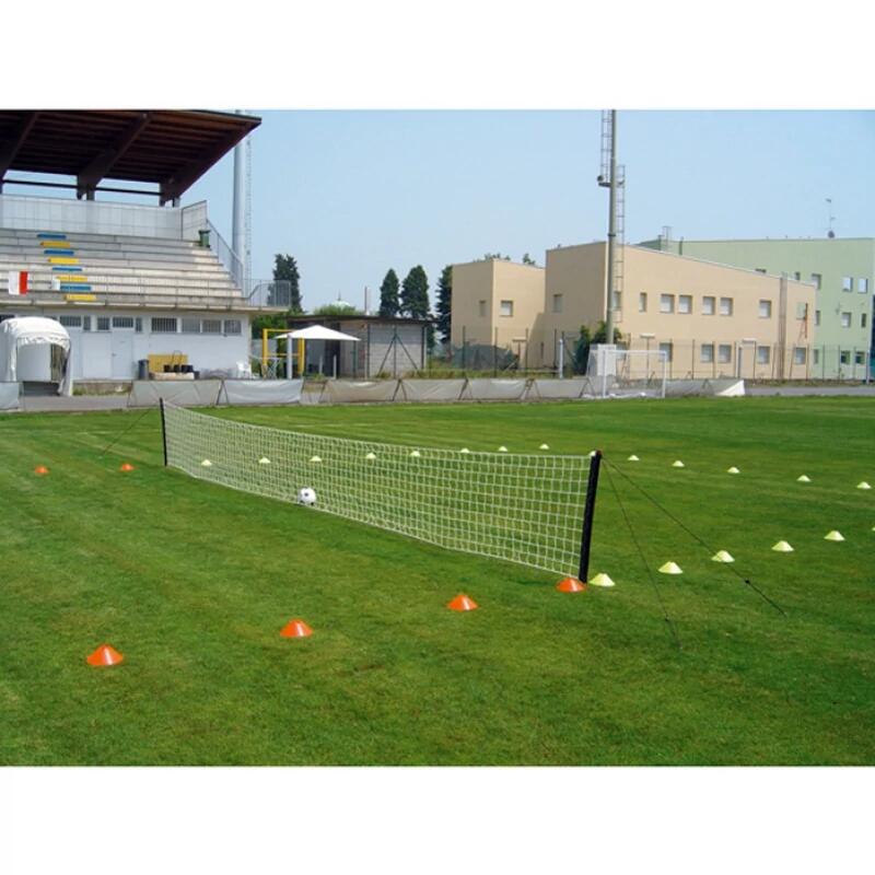 Zestaw do football tenisa do użytku na zewnątrz.