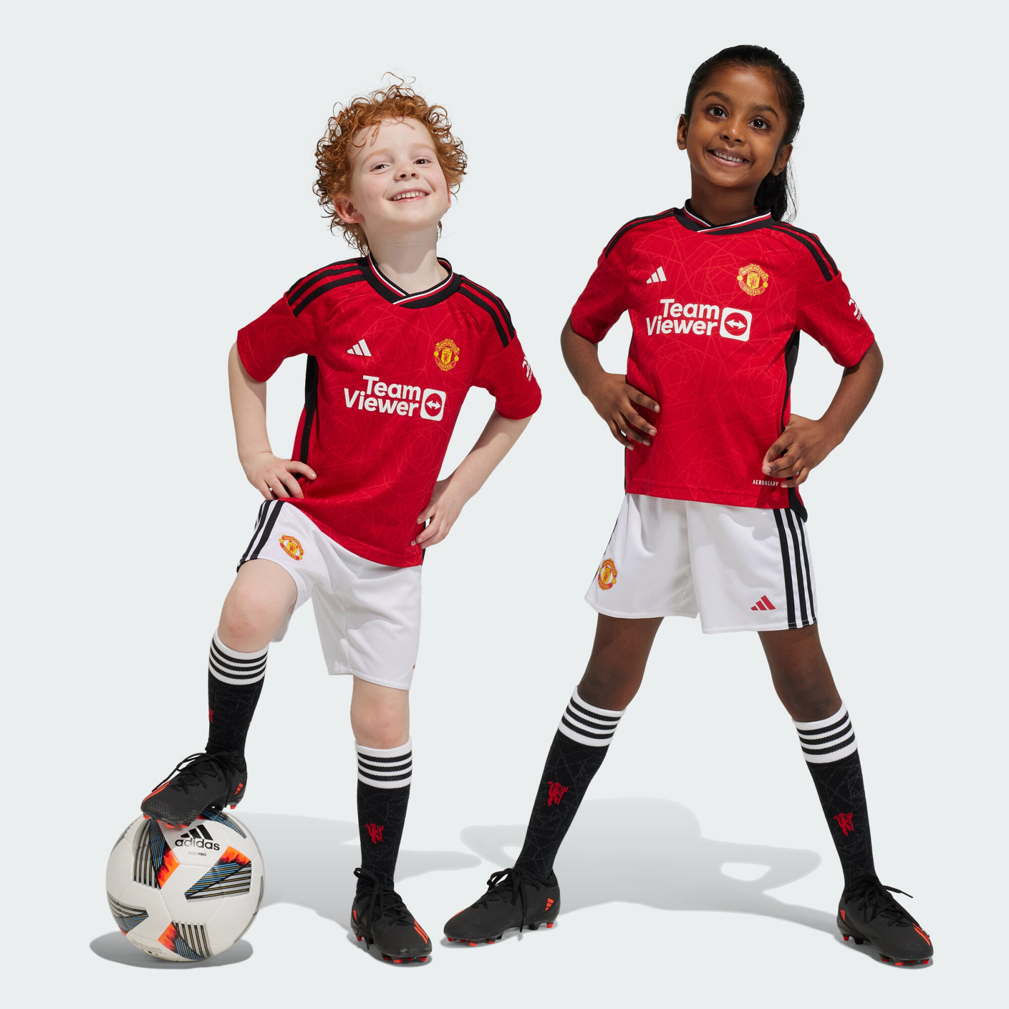 Strój piłkarski dla dzieci Adidas Manchester United 23/24 Home Mini