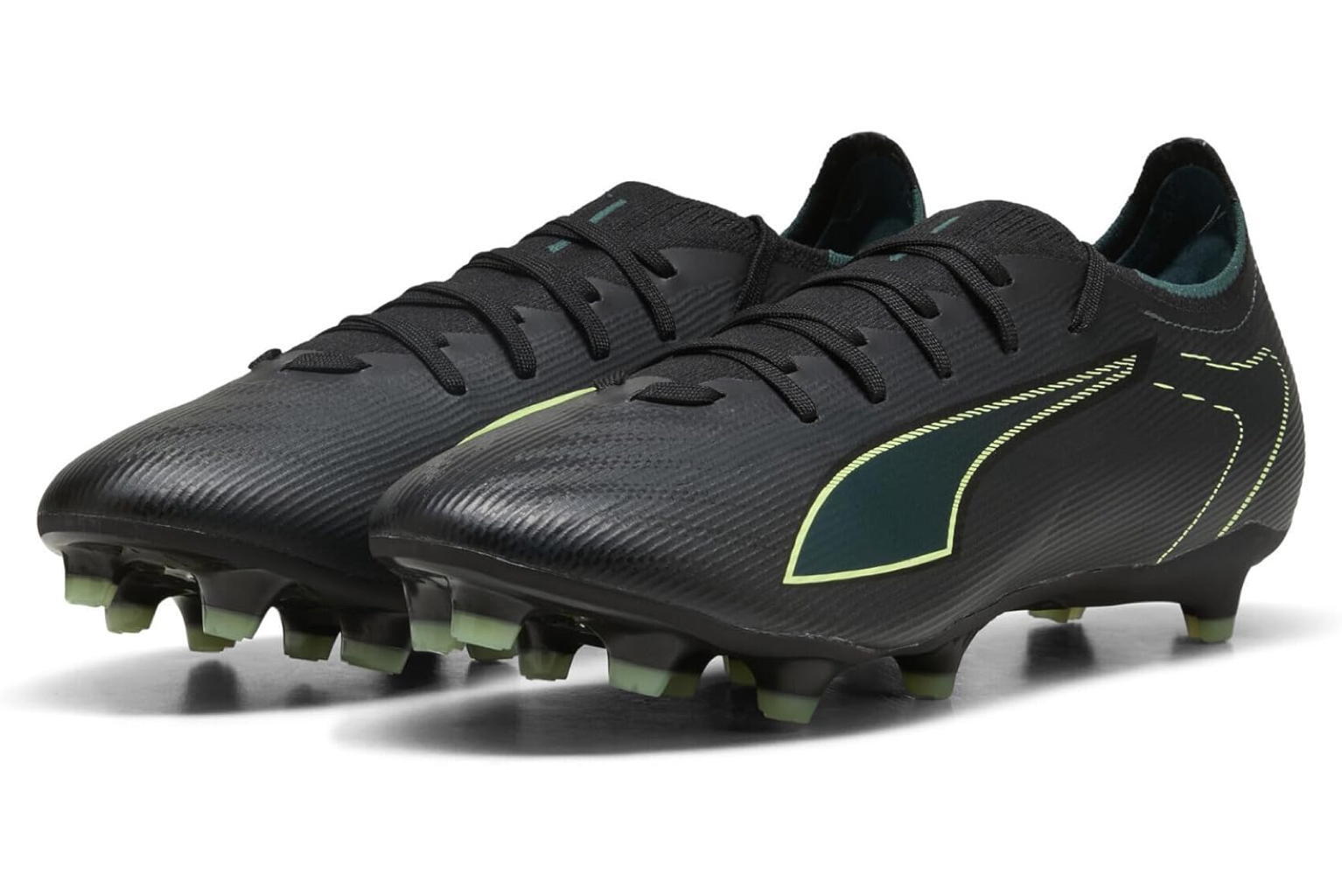 Buty piłkarskie Puma Ultra 6 Match FG/AG