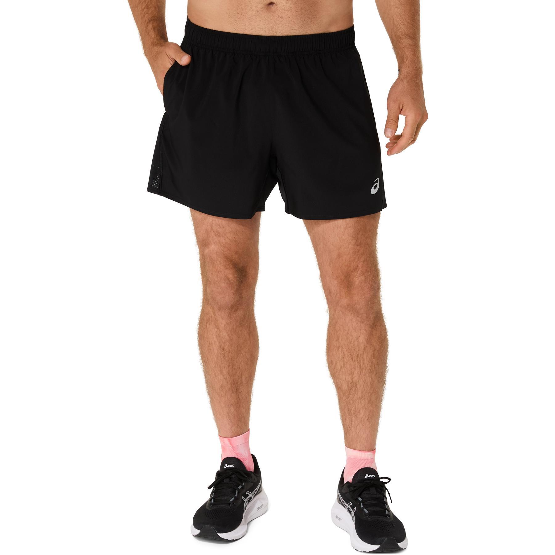 5-calowe spodenki Asics Core