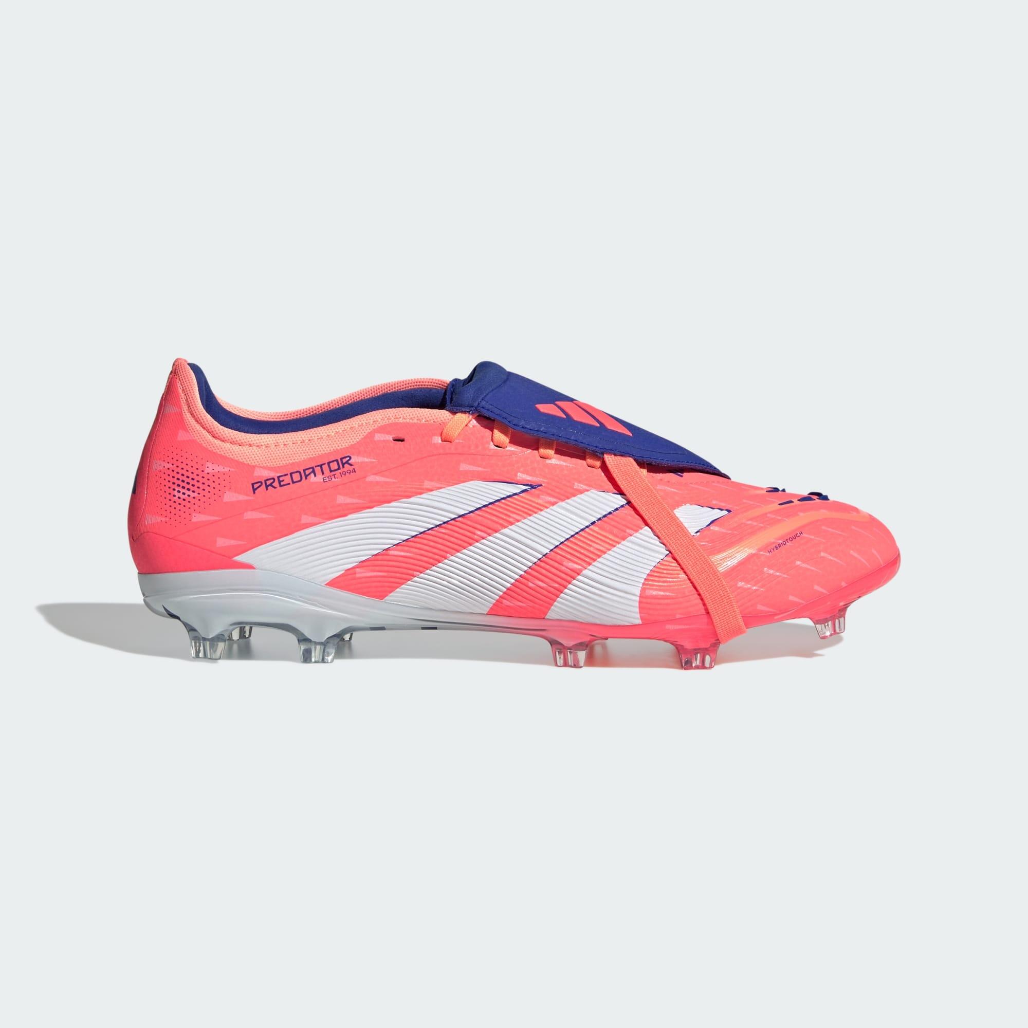 Buty piłkarskie Predator Pro z wywijanym językiem na naturalną nawierzchnię