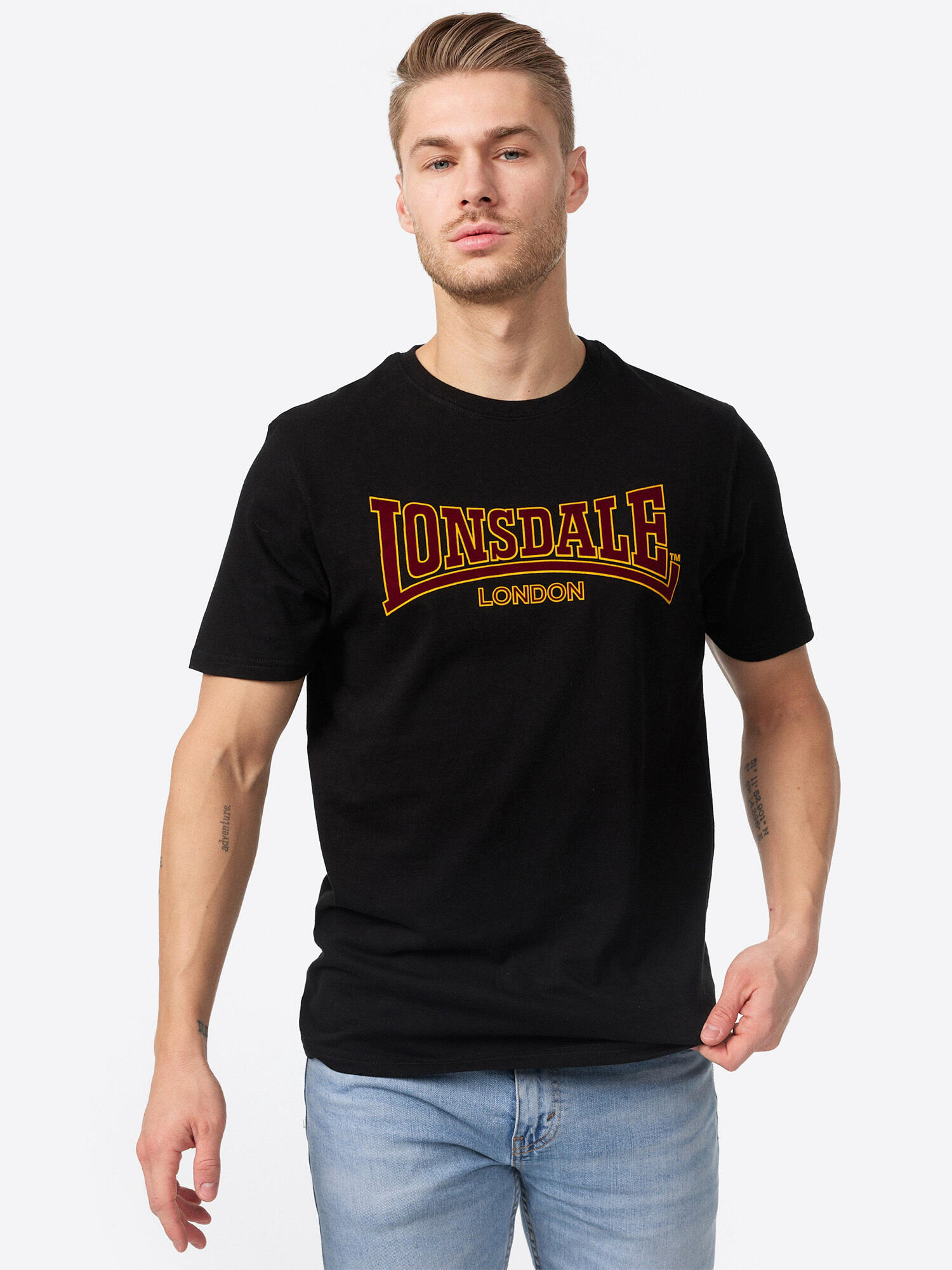 T-shirt o wąskim kroju Lonsdale Classic