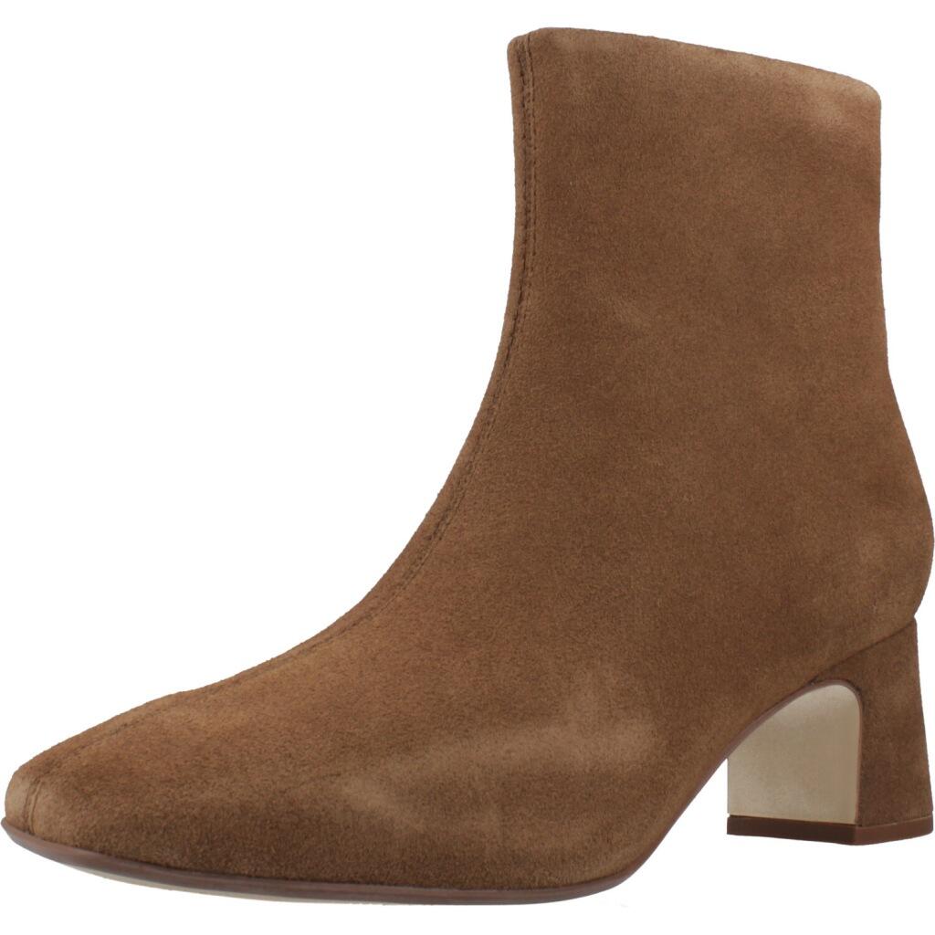 Buty CLARKS FERNIE ZIP Brązowy