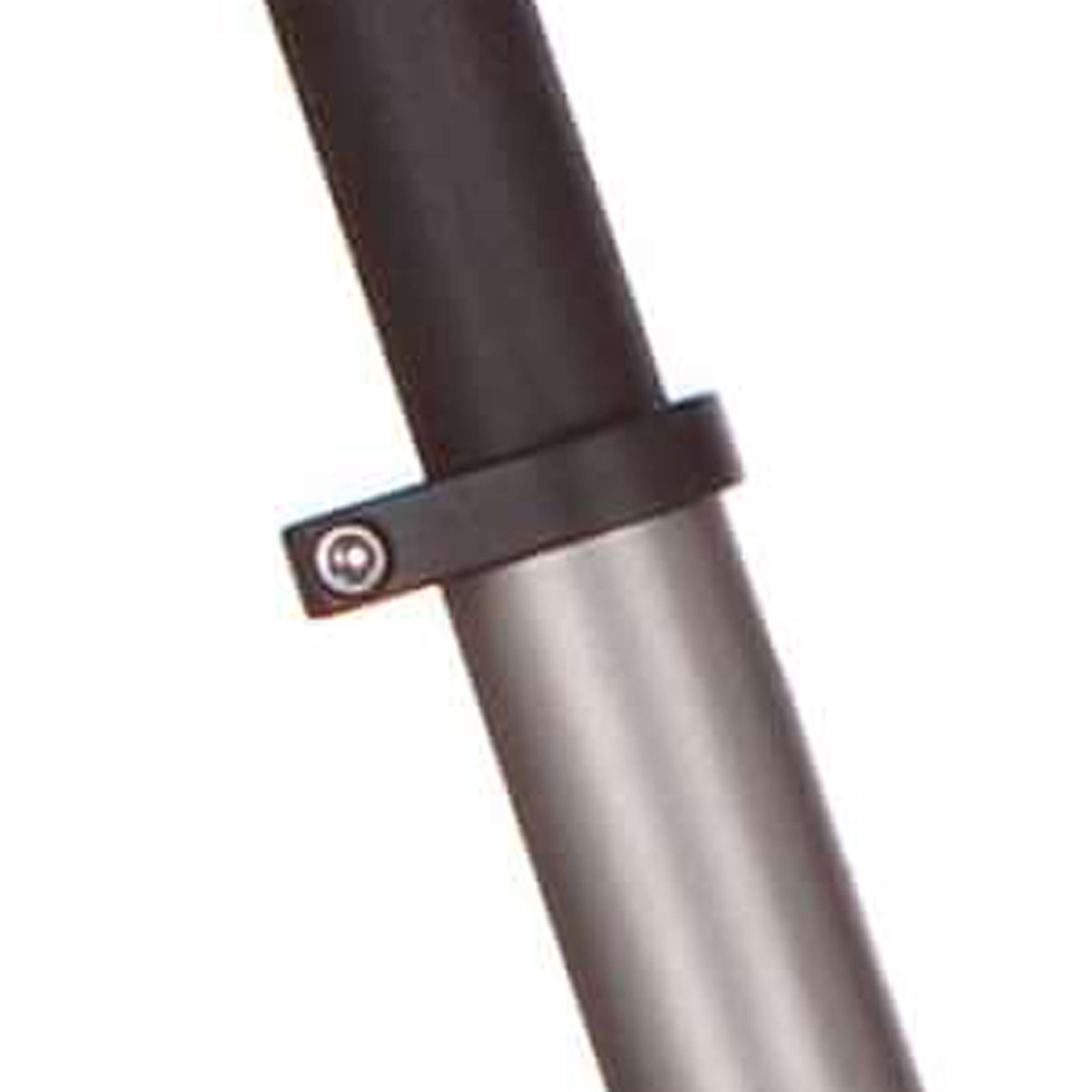 Cortina obejma sztycy 32 0 mm czarna z śrubą