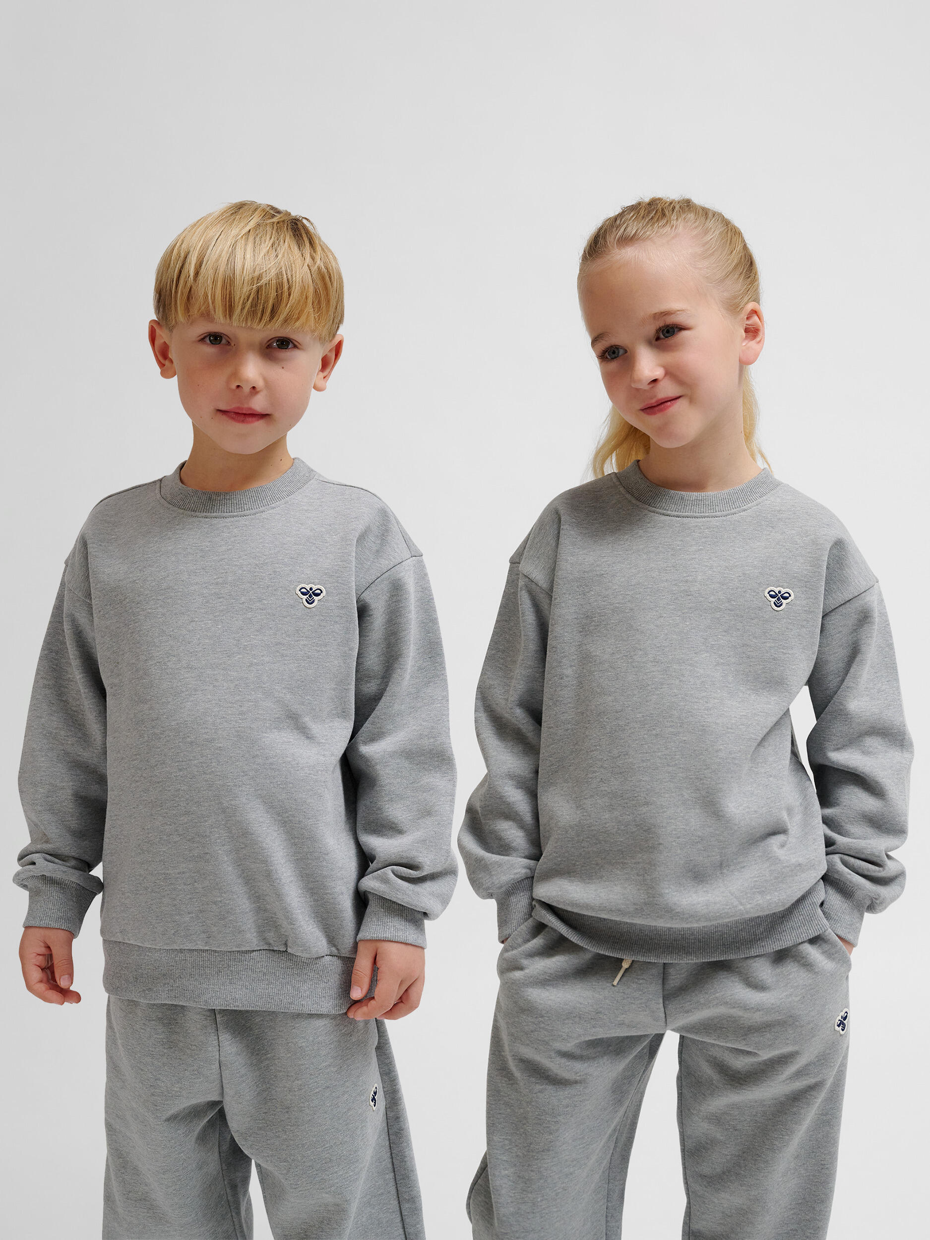 Bluza dziecięca Hummel Bee Loose