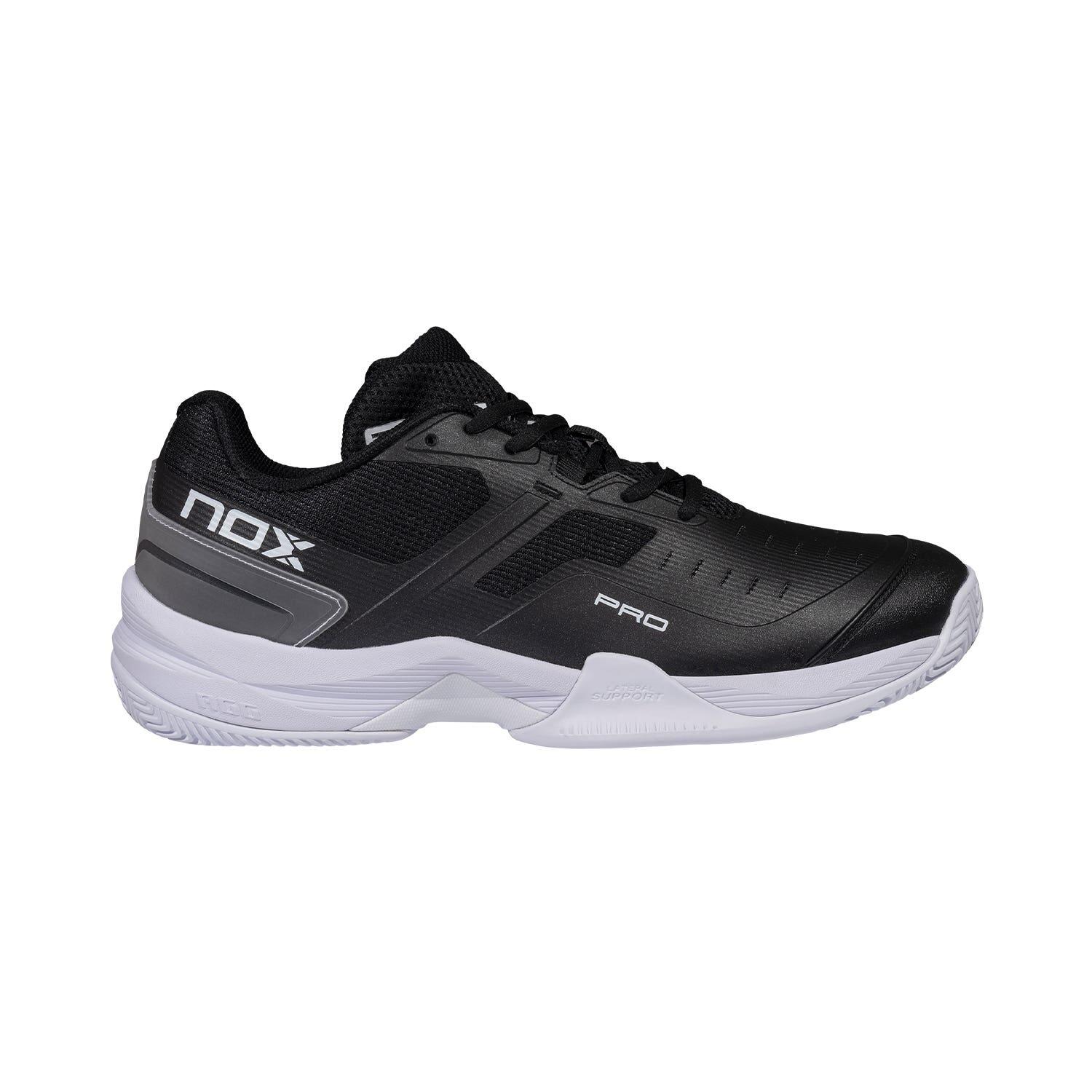 NOX AT10 PRO Black/White 2026 (Zapatillas)