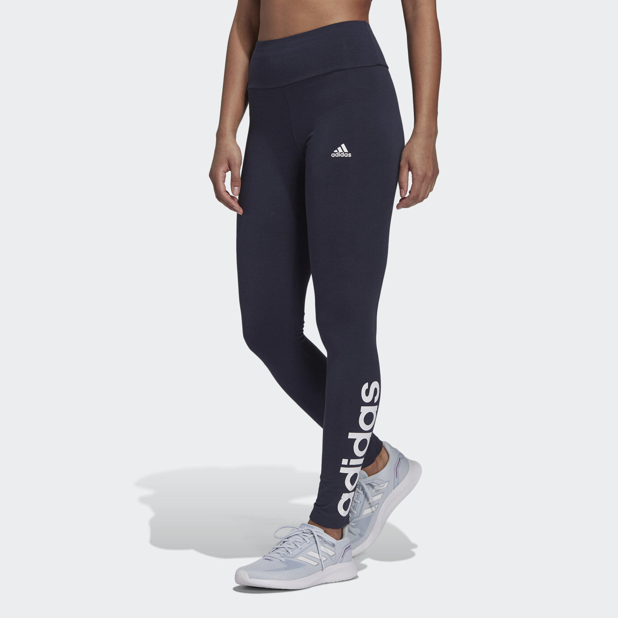 LEGINNSY ESSENTIALS HIGH-WAISTED LOGO