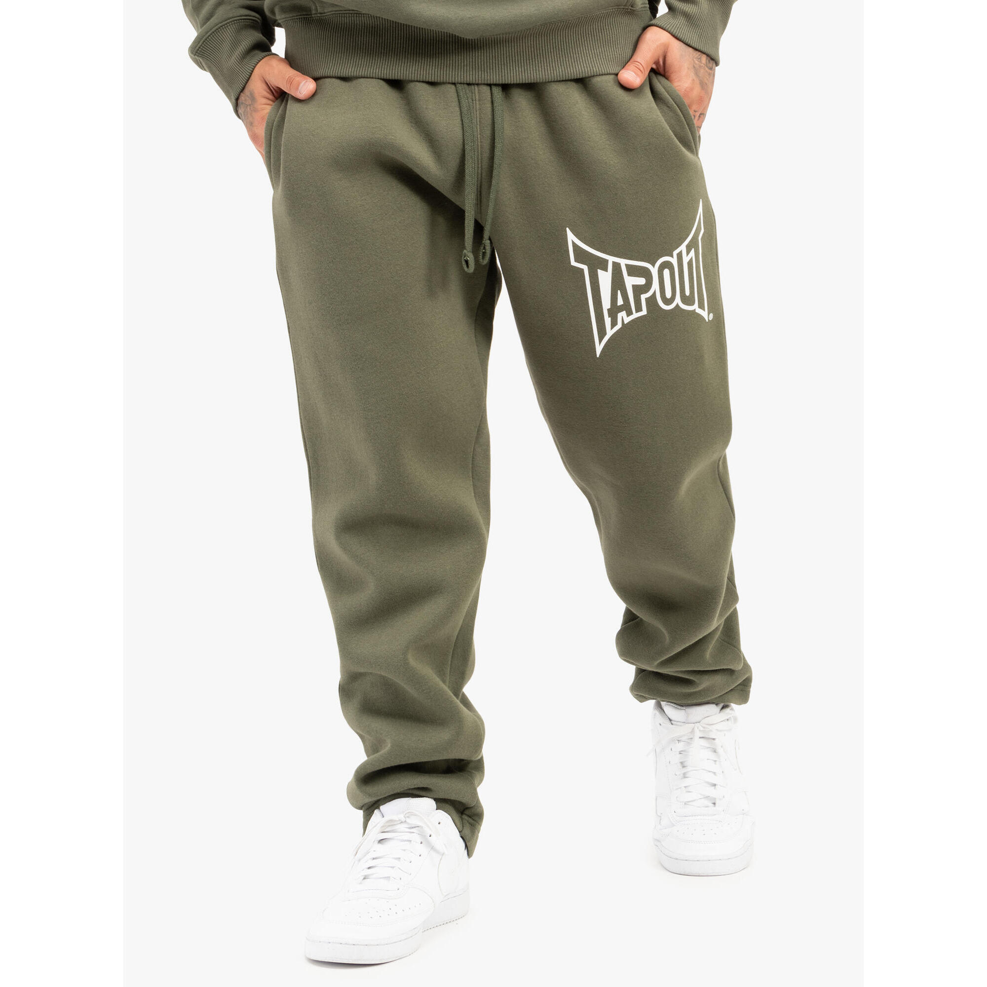 Spodnie dresowe o klasycznym kroju Tapout Basic