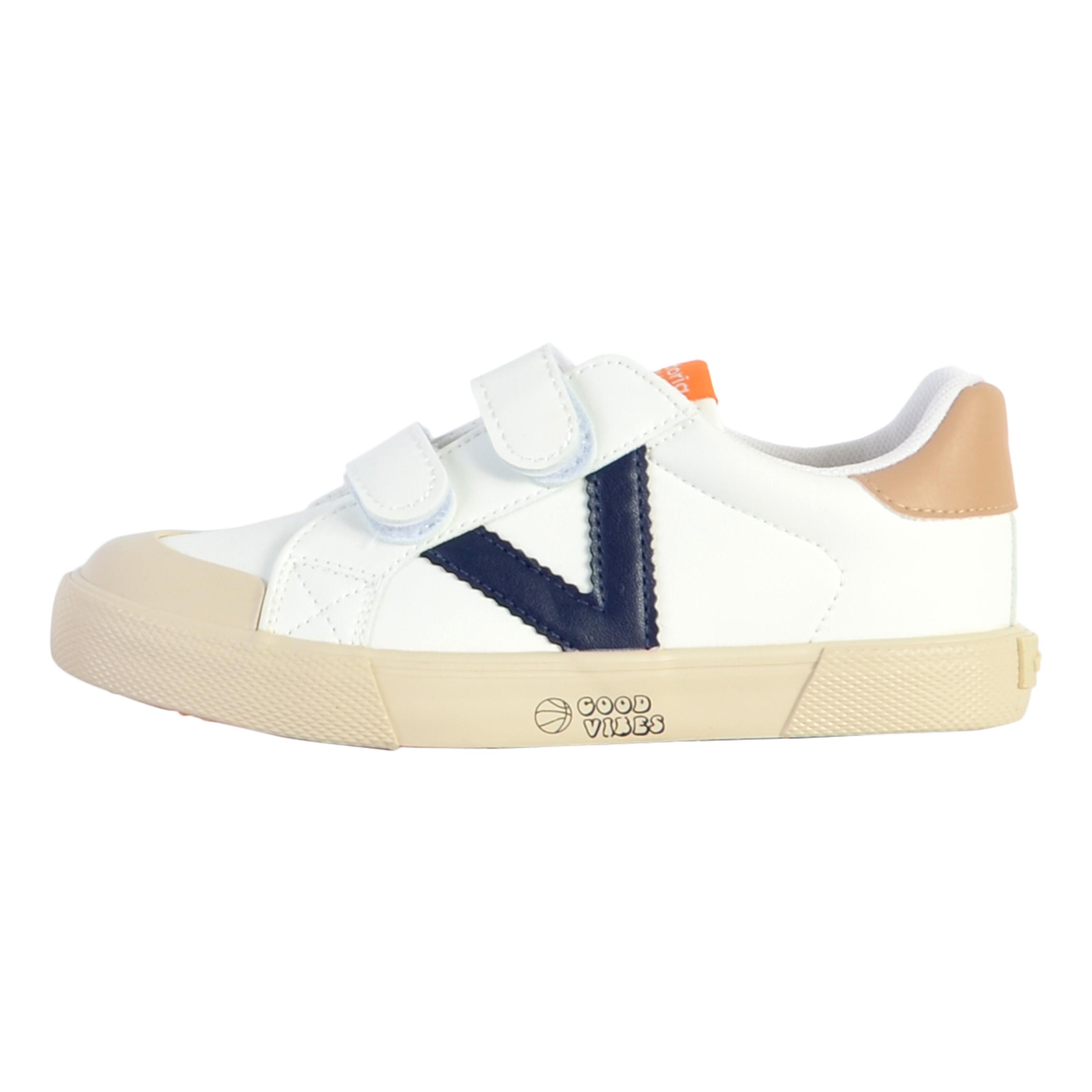 Buty VICTORIA 1065179N Biały