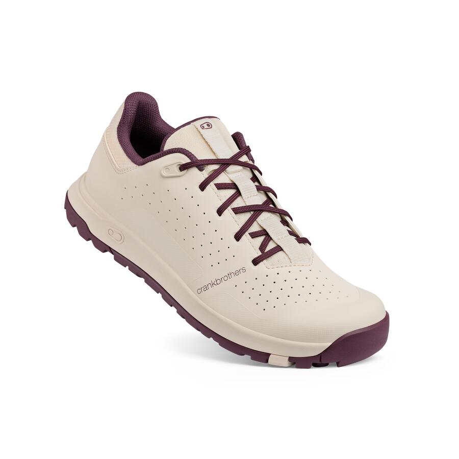 Buty STAMP TRAIL LACE - białe/fioletowe/fioletowa podeszwa