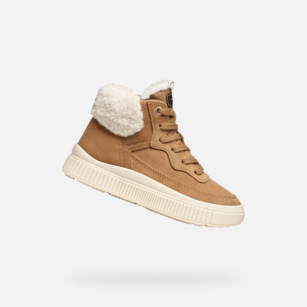 Buty GEOX J LAQUINNY GIRL WPF Brązowy