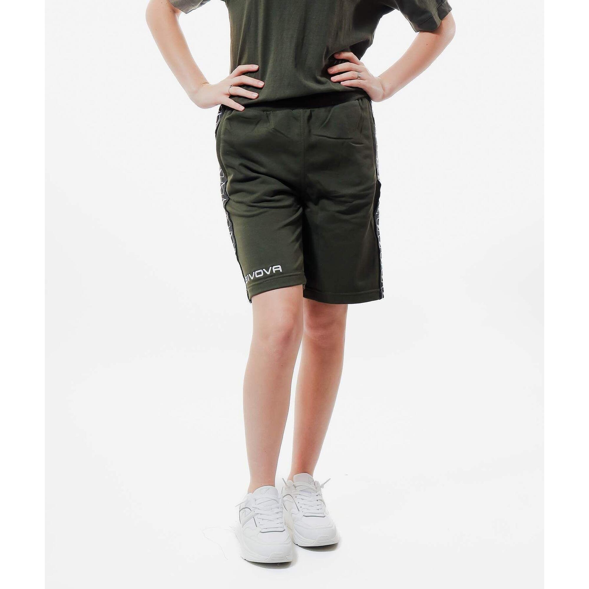 Szorty z paskiem Givova