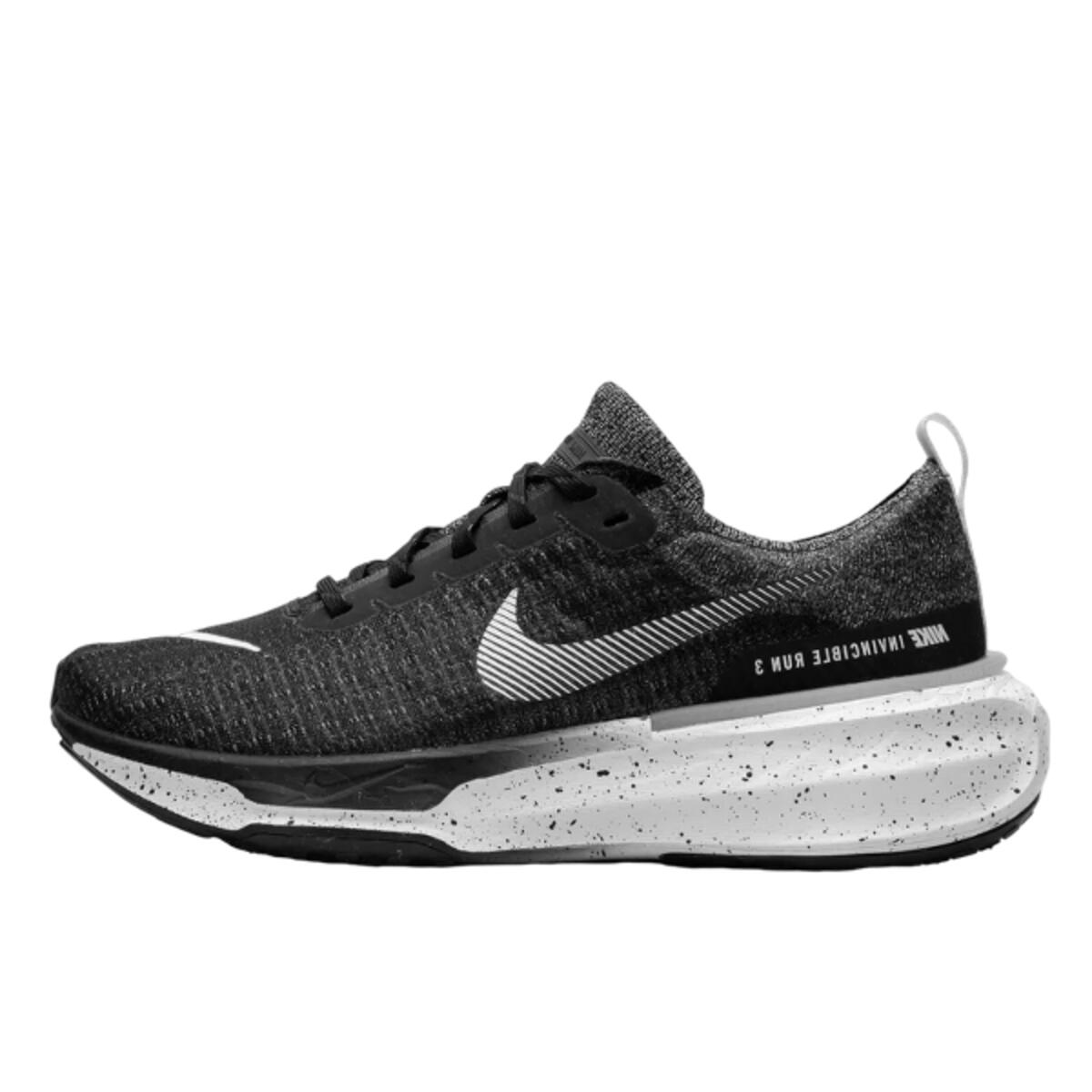 Nike ZoomX Invincible Run 3 Oreo