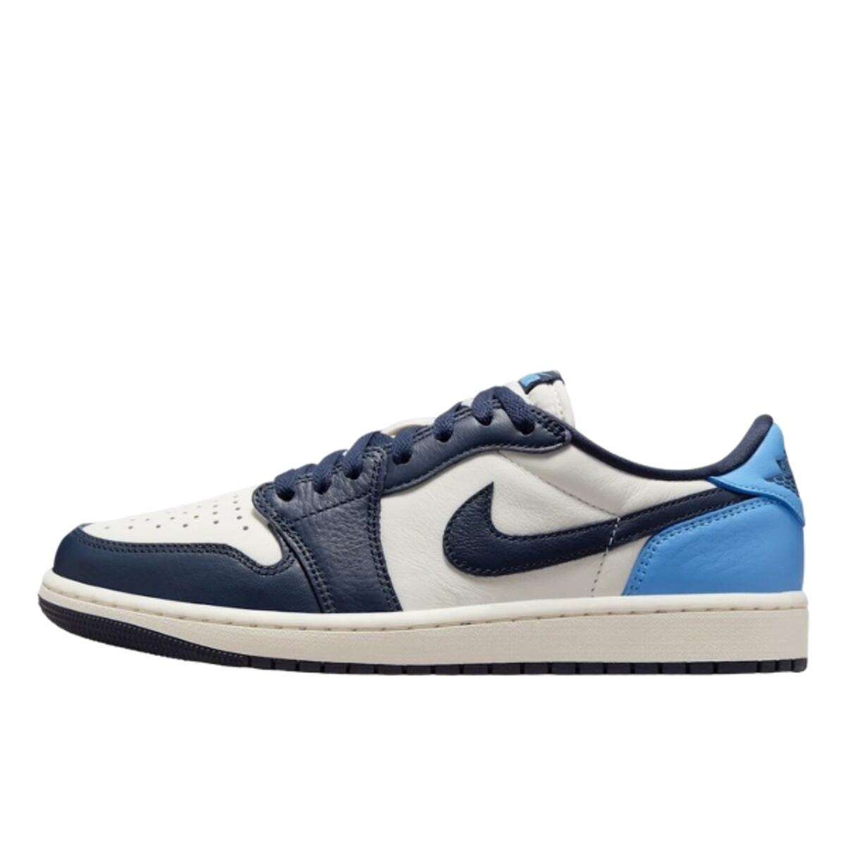 Air Jordan 1 Low OG Obsidian UNC