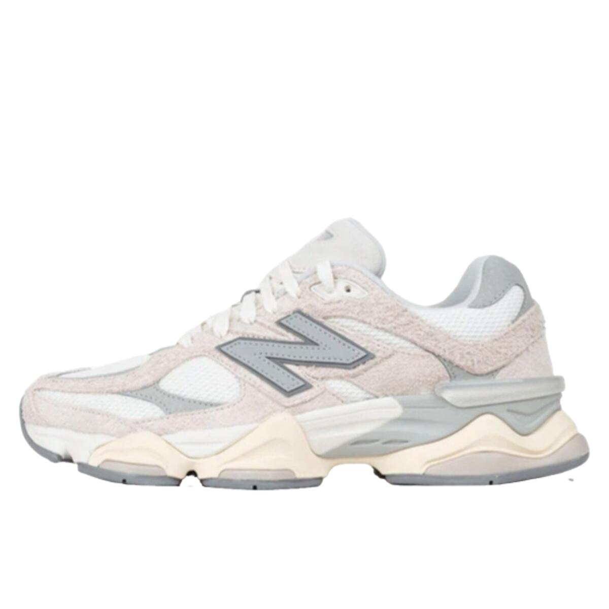 New Balance 9060 Moonbeam Sea Salt