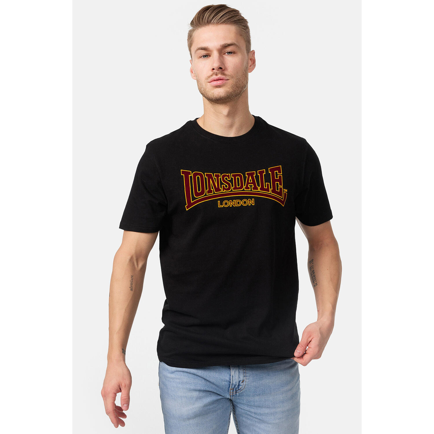 T-shirt o wąskim kroju Lonsdale Classic