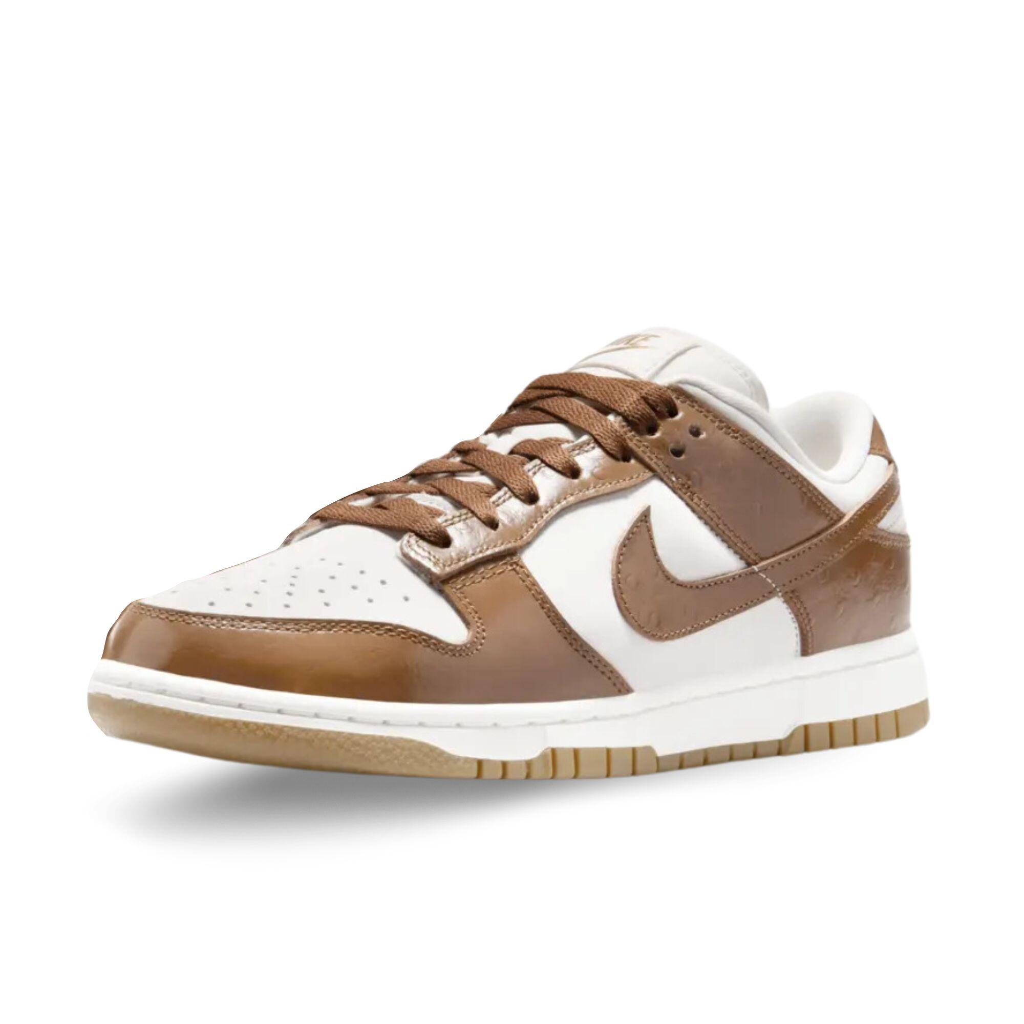 Buty Wmns Dunk Low Ale Brown Rozmiar 40 - FJ2260-001 Biały