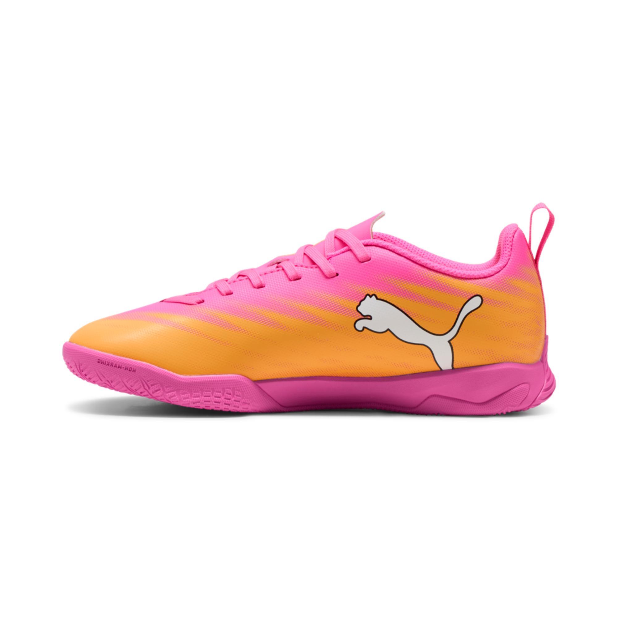Buty dla dzieci do piłki nożnej halówki PUMA ULTRA 6 PLAY IT Jr Poison Pink