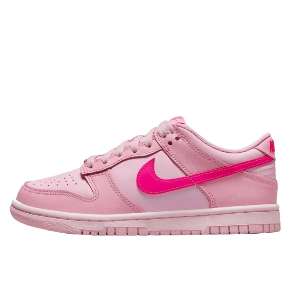 Nike Dunk Low Triple Pink