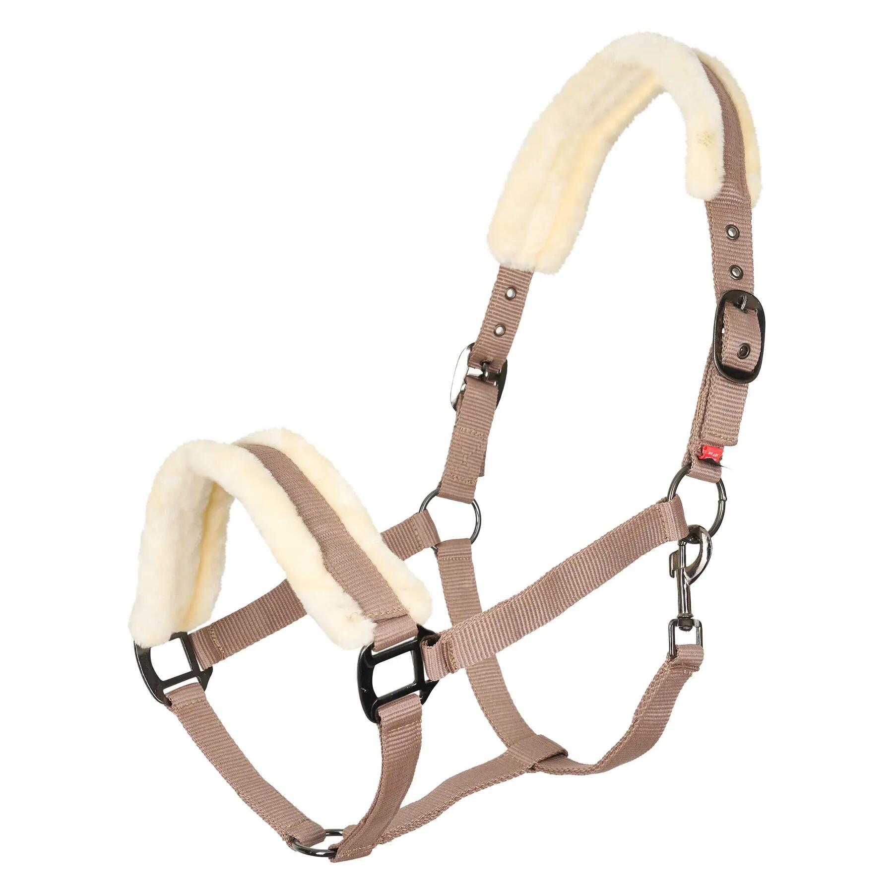 Halter dla konia ze sztucznym futrem Imperial Riding Classic Fur