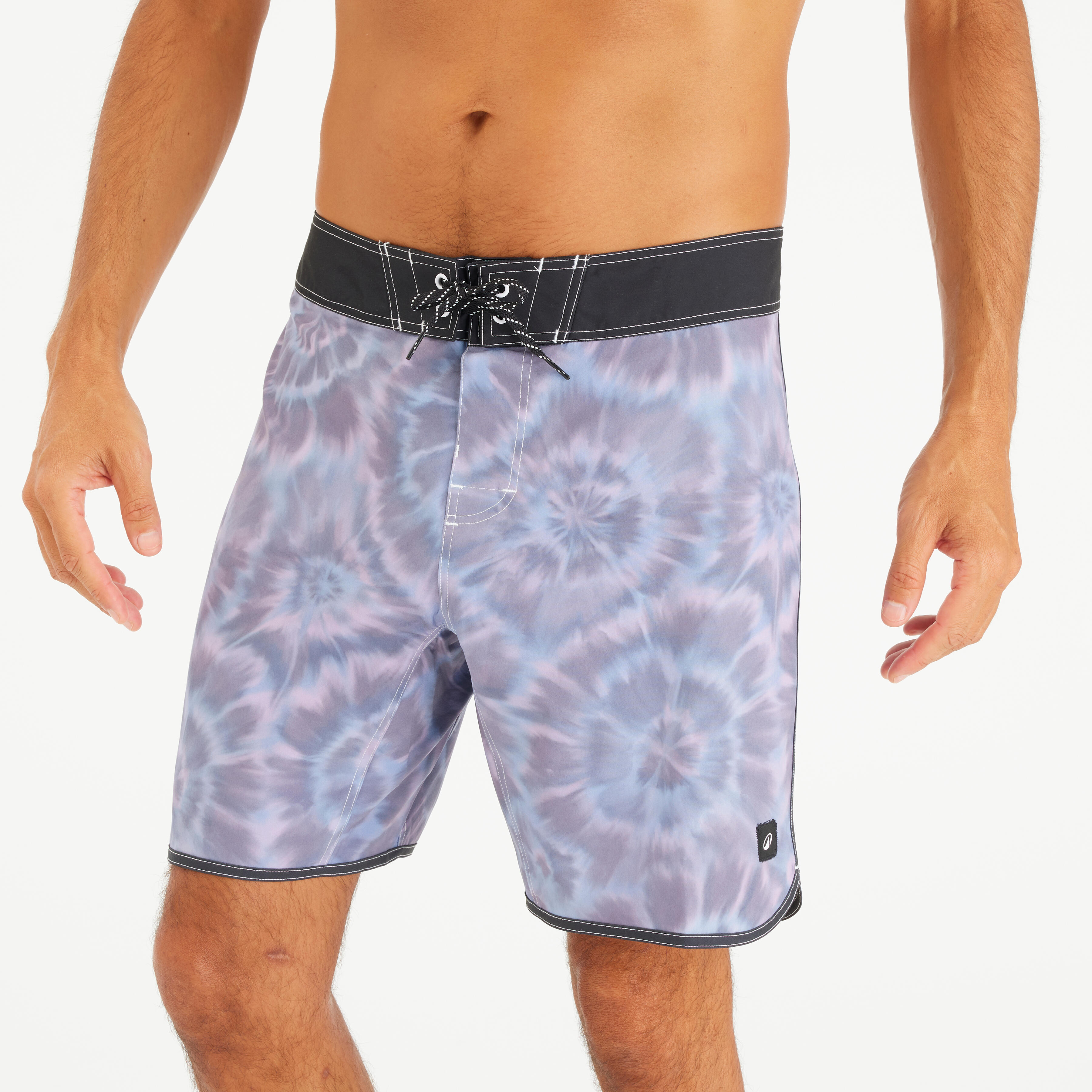 Spodenki boardshort dla Mężczyzn SURFSILK HOLMES 20 Niebieski,Cechy obejmują: Powłoka: Hydrofobowe wykończenie bez PFC; Materiał: Remade Surfsilk: Wytrzymały na zewnątrz. Ocena: Tags: Sprzedawcy marketplace QUIKSILVER Kolor: Niebieski Rozmiar: 52 2XL Prze