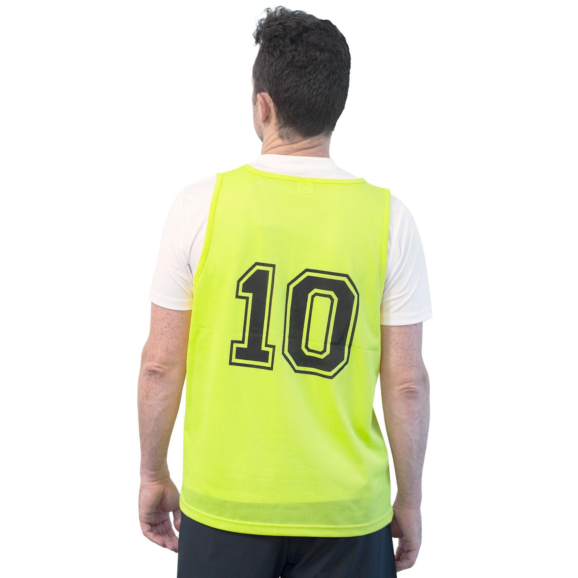Zestaw 5 numerowanych kamizelek treningowych Softee, unisex.