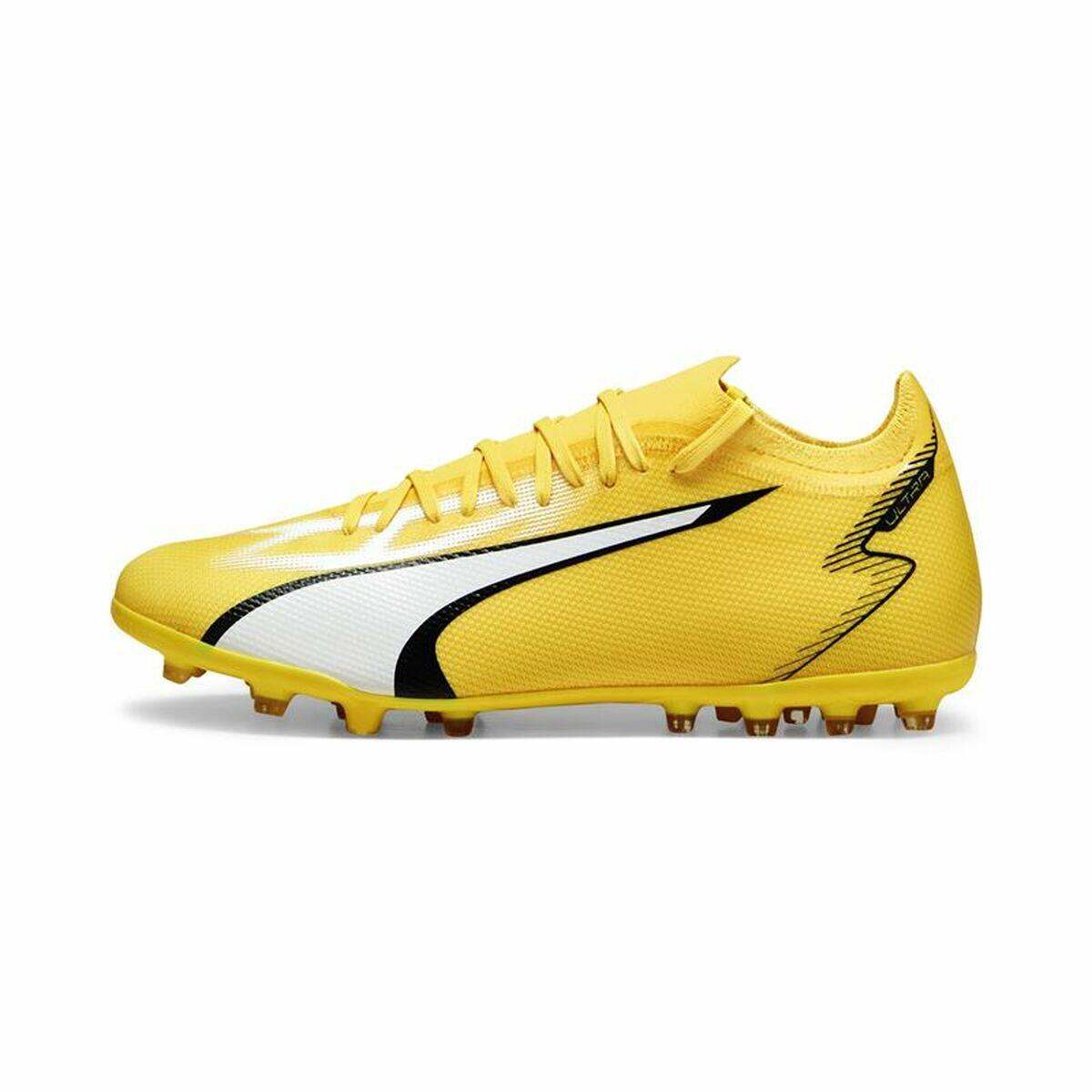 Buty sportowe dla dorosłych do gry w piłkę Ultra Match MG