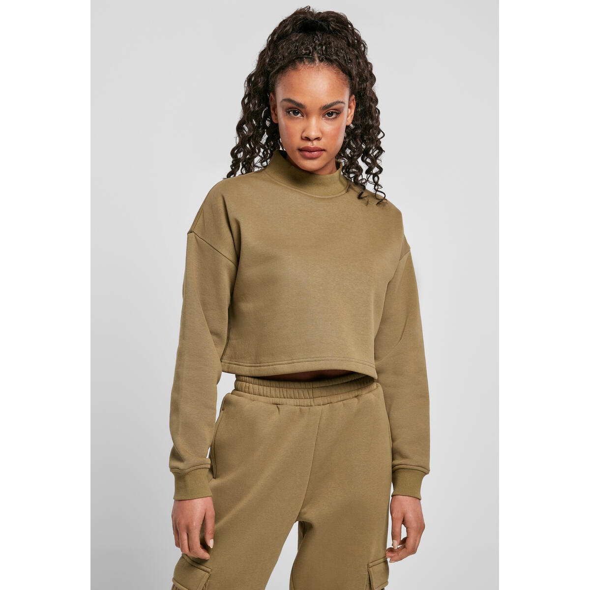 Bluza damska Urban Classics cropped oversized high neck crew-Duże rozmiary