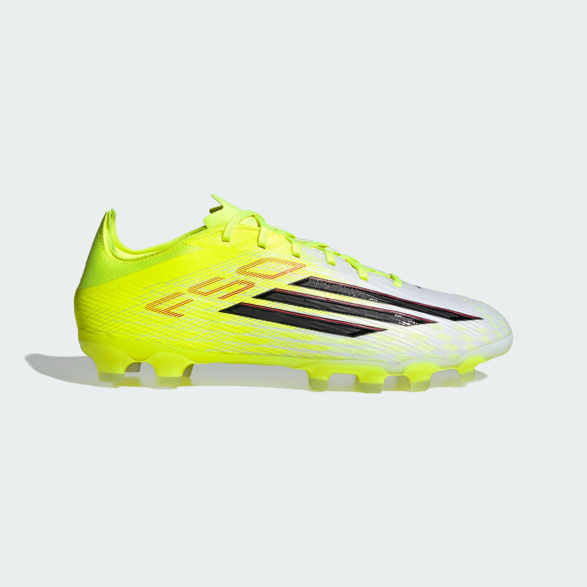 Buty piłkarskie F50 PRO na nawierzchnie mieszane