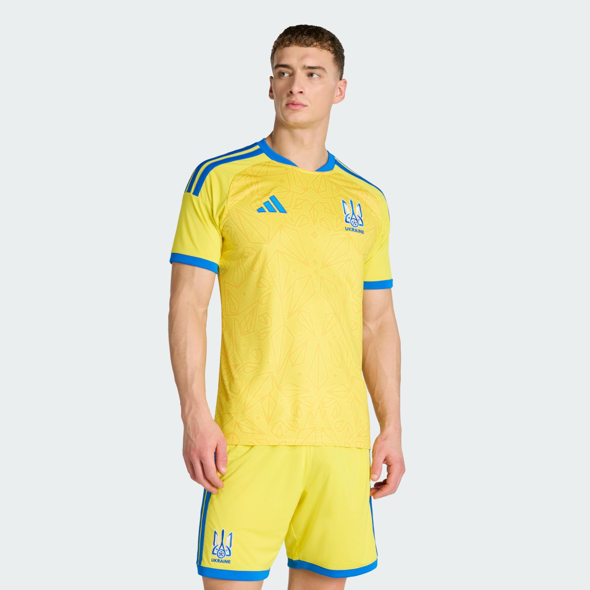 Koszulka podstawowa Ukraina 26