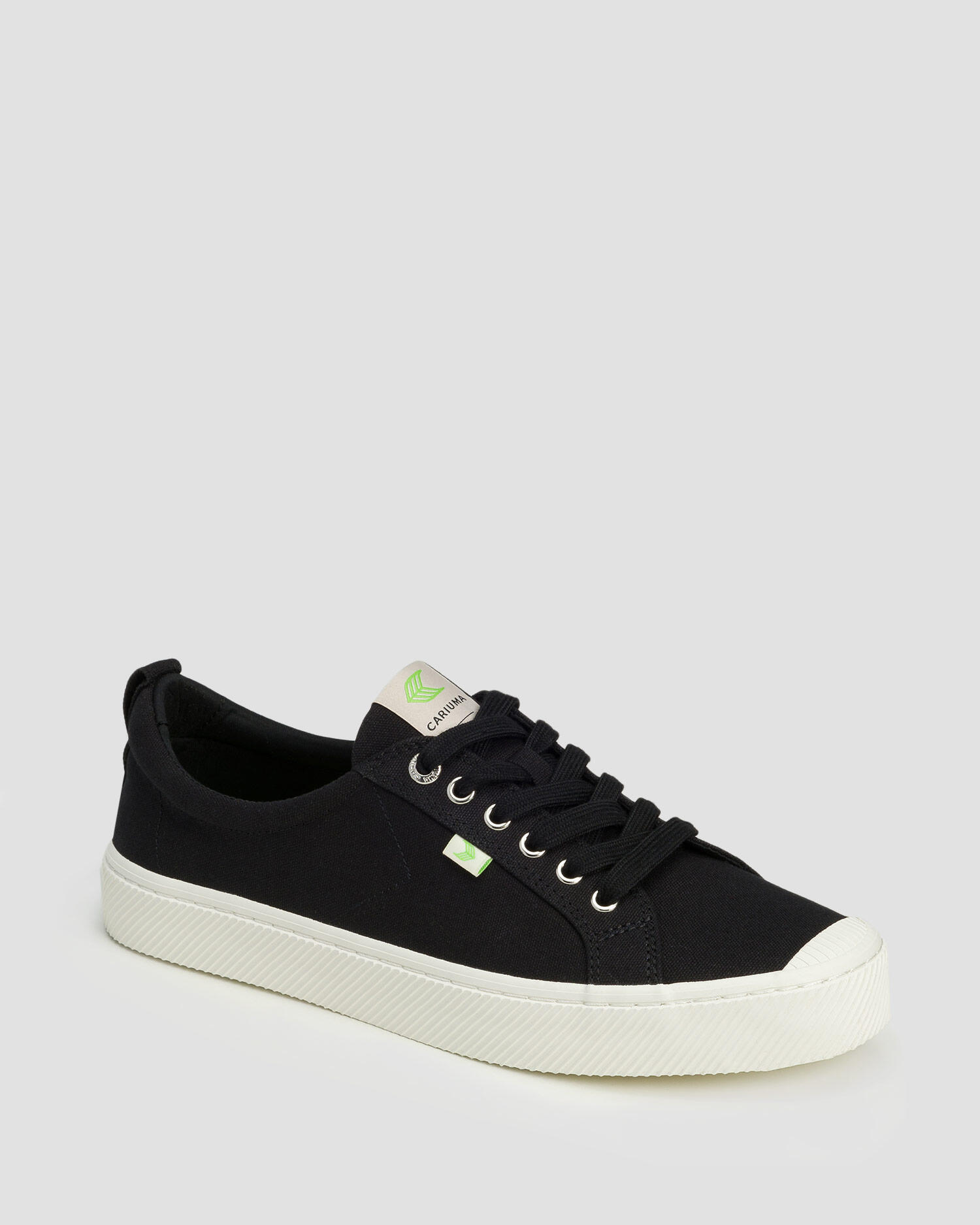 Buty sportowe Cariuma OCA Low Black Canvas