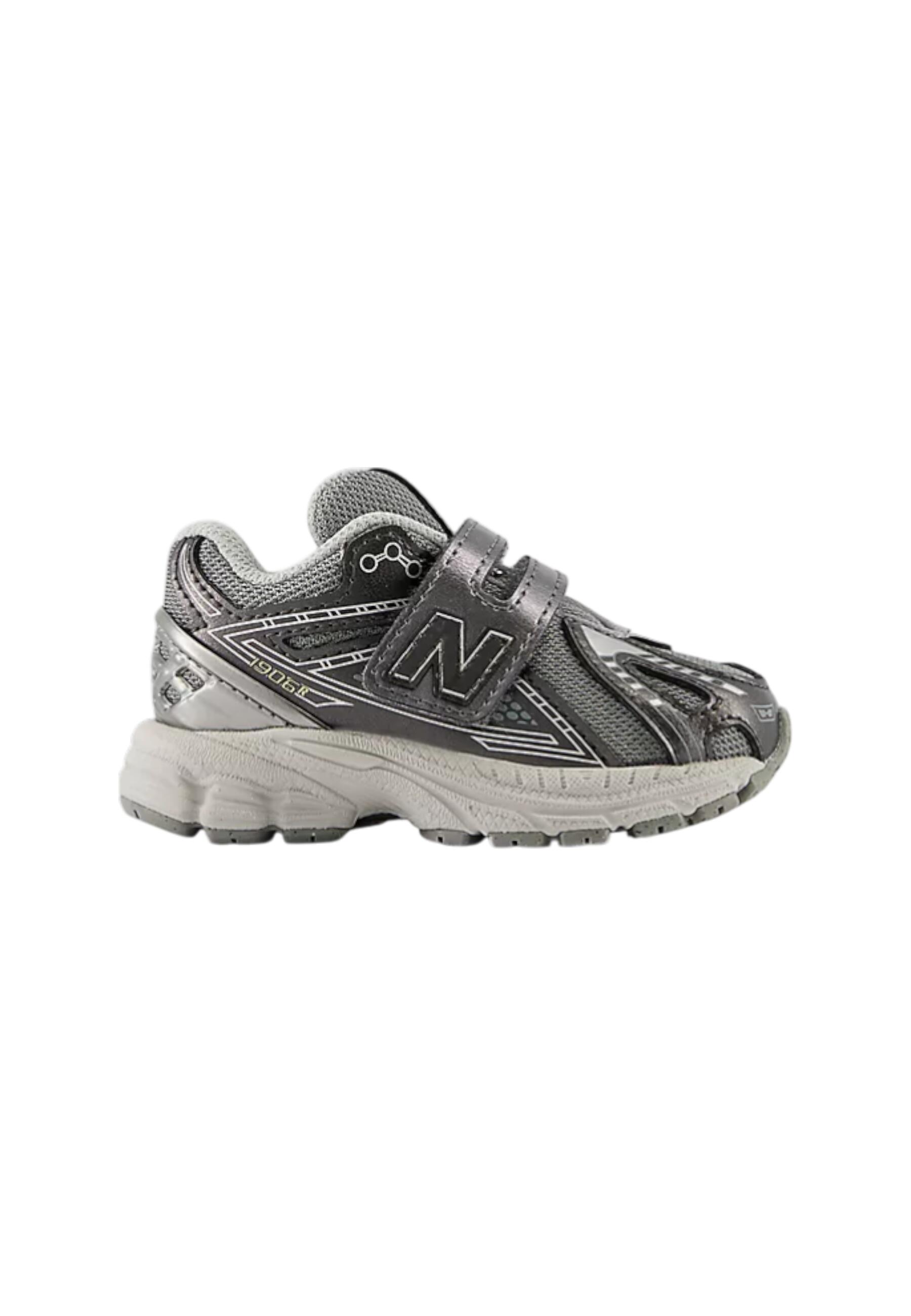 Sneakersy chłopięce New Balance czarny