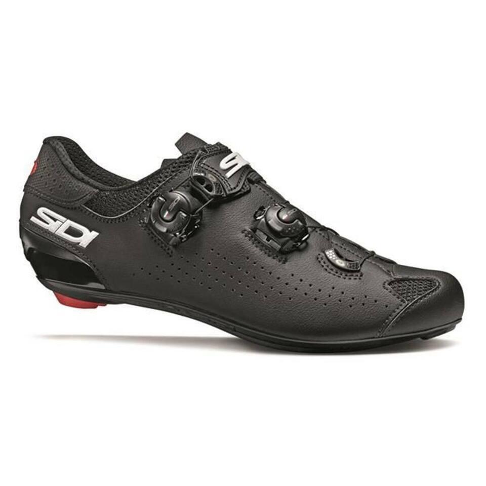 GENIUS 10 czarne buty
