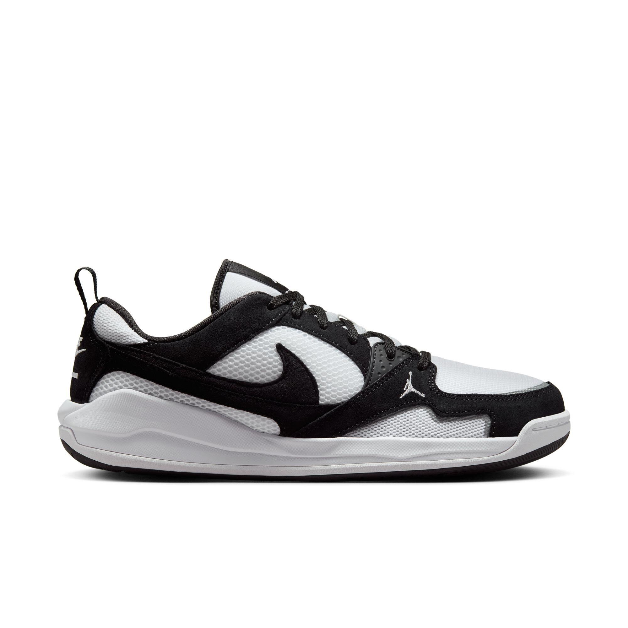 Buty Jordan CMFT Era - Nike - czarne/białe