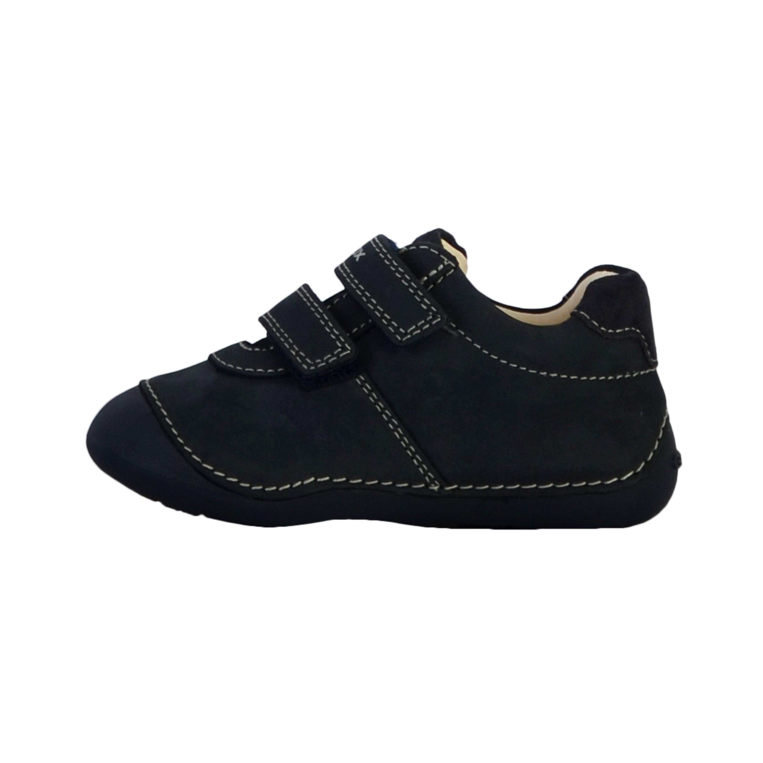 Buty dla chłopca stawiającego pierwsze kroki Geox Tutim